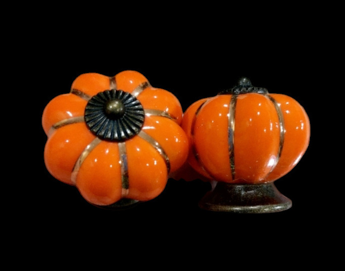 (คู่)ปุ่มจับ มือจับเซรามิกรูปทรงฟักทอง 4cm