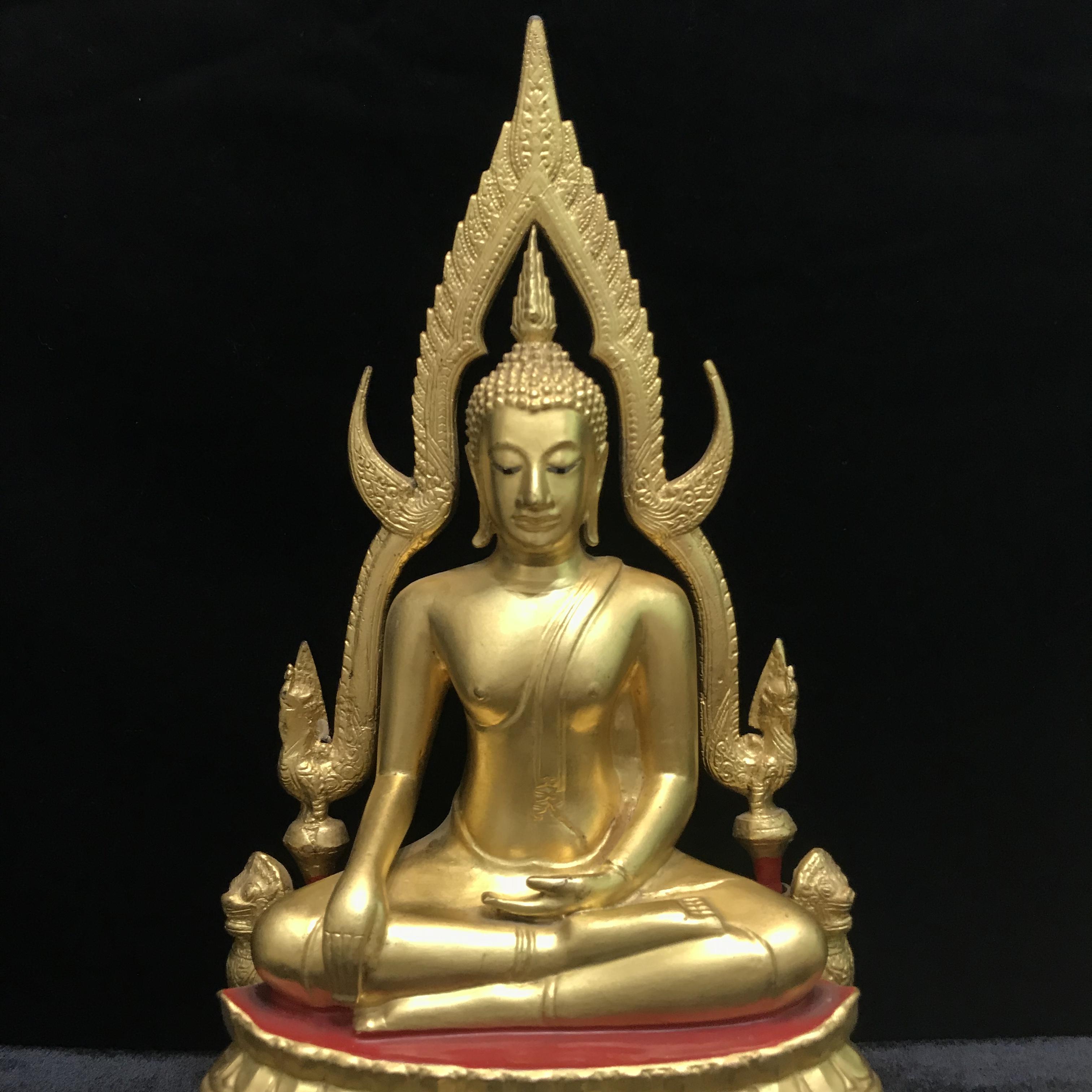 พระพุทธชินราช มวก วัดเบญจมบพิตร ปี 2519 หน้าตัก 5.9 นิ้ว หล่อดินไทย ปิดทองเดิม(ในหลวงรัชกาลที่9และราชินีเสด็จฯเททอง)