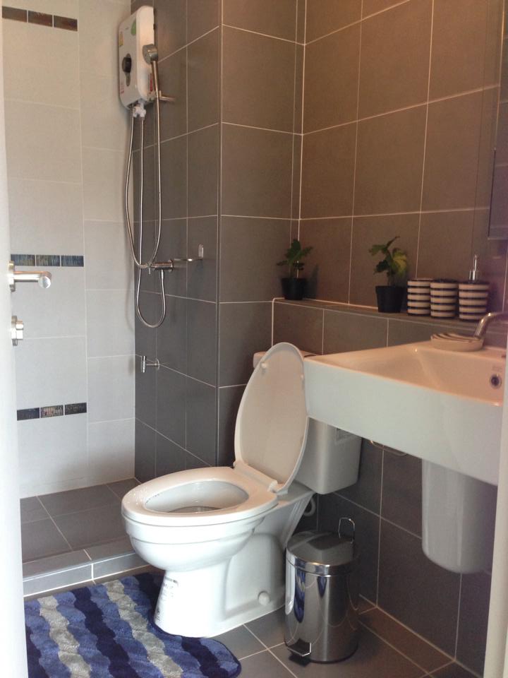 Kathu For Rent : 1 Bed room 1st floor garden view building A at Dcondo Mine Kathu, Phuket