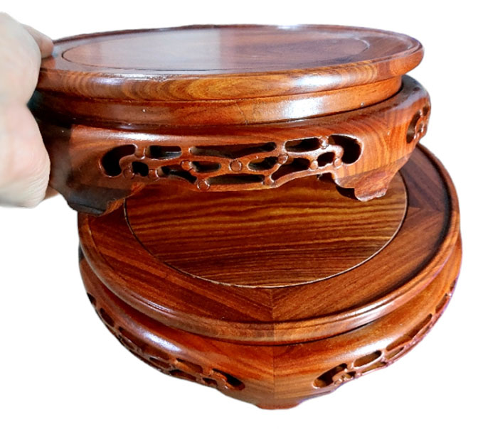 กี๋หรือฐานไม้สไตล์จีน หน้าท๊อ20cm ตัวละ