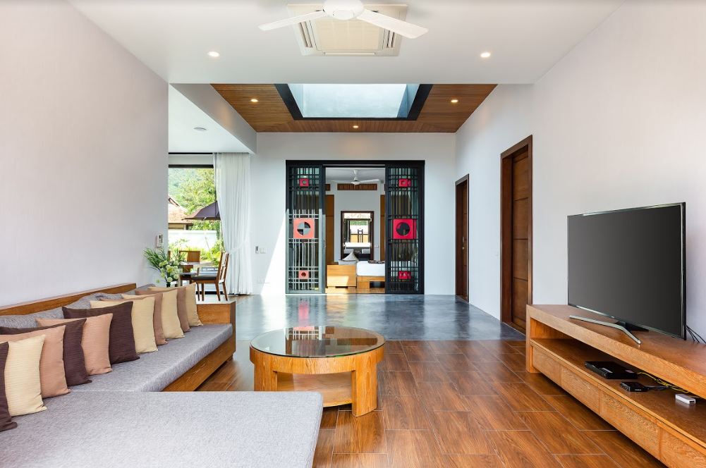 For Rent : Nai Harn, Luxury Modern Pool Villa, 3 Bedrooms 3 Bathrooms, Garden view.
