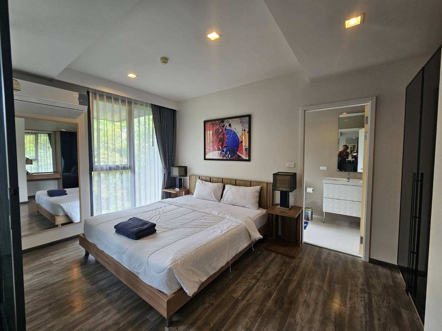 For Rent : Patong, The Deck Condominium, 1 Bedroom 1 Bathroom, 4th flr.