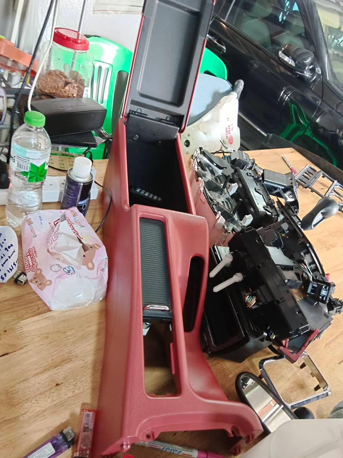 คอลโซลกลางเท้าแขนBENZ R170