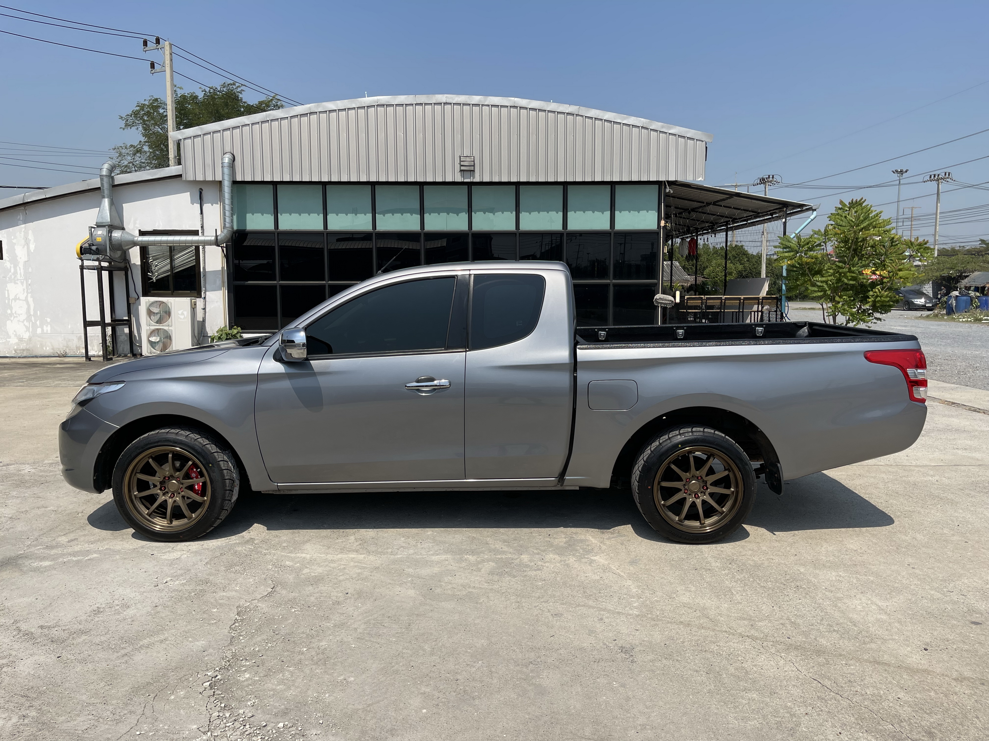 Mitsubishi Triton All New Cab 2.5 Glx 2019 เทา