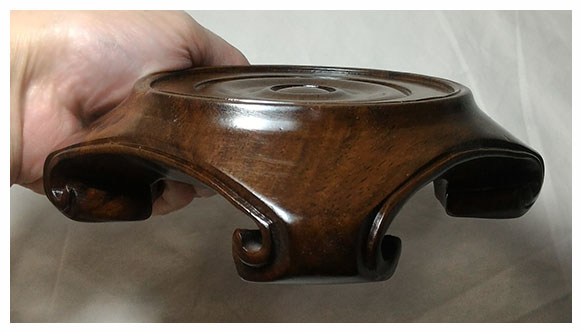 กี๋หรือฐานไม้สไตล์จีน สำหรับวางของโชว์