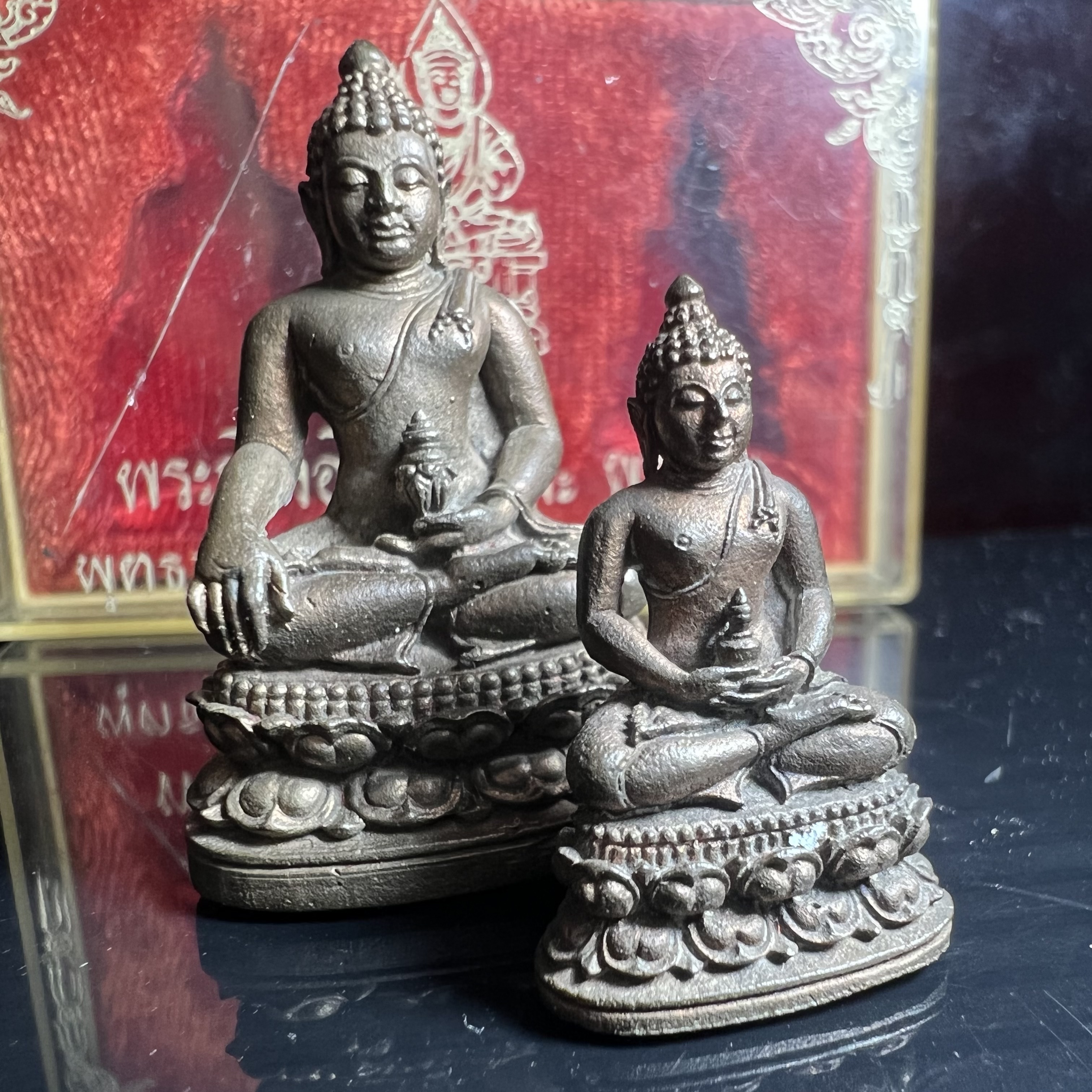 พระกริ่ง-พระชัยวัฒน์อธิบดี ปี2525 ของดีอัยการ (มีไว้บูชาเลื่อนยศเลื่อนตำแหน่งทุกท่าน)(1ใน 2525 ชุด)