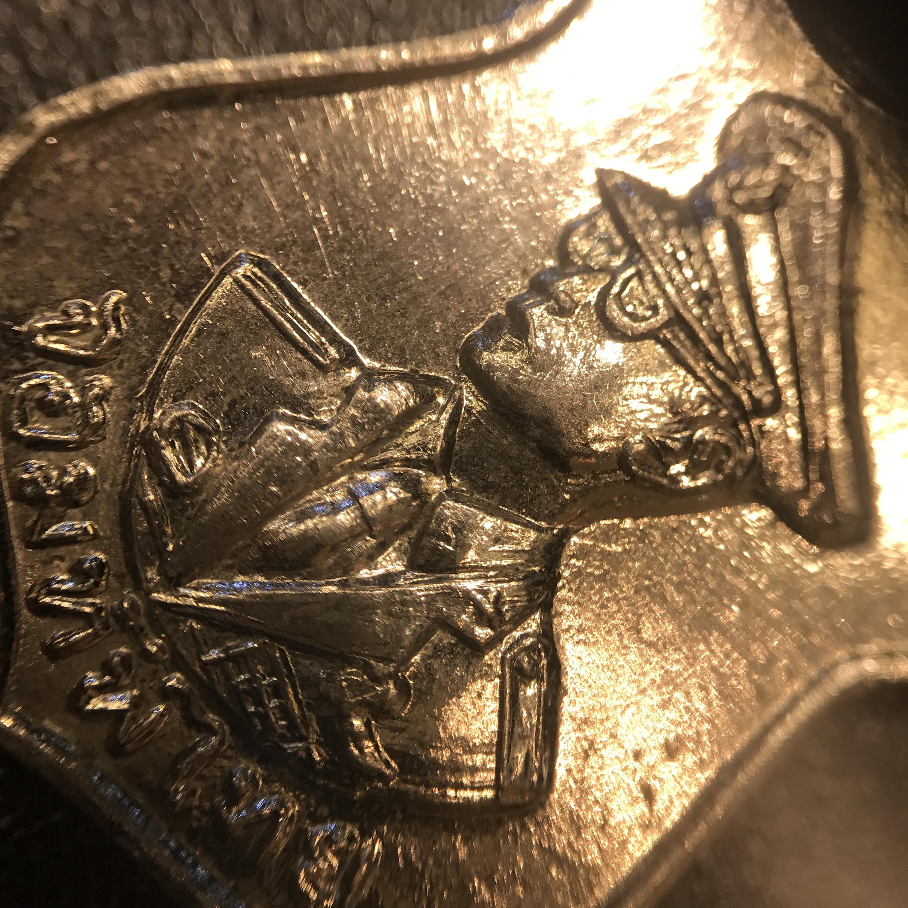 เหรียญในหลวงรัชกาลที่9 รุ่นจอมทัพไทย ปี2507 เจ้าคุณนรฯ วัดเทพศิรินทร์ อธิษฐานจิตปลุกเสก เนื้ออัลปาก้าชุบนิเกิ้ล พร้อมเข็มกลัดยันต์น้ำเต้าเจ้าคุณนรฯ