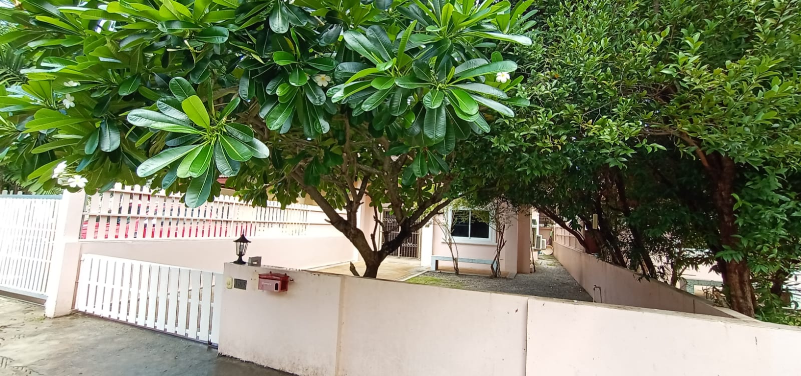 For Rent : House available for rent At Rawai Phuket 2 Bedrooms 2 Bathrooms