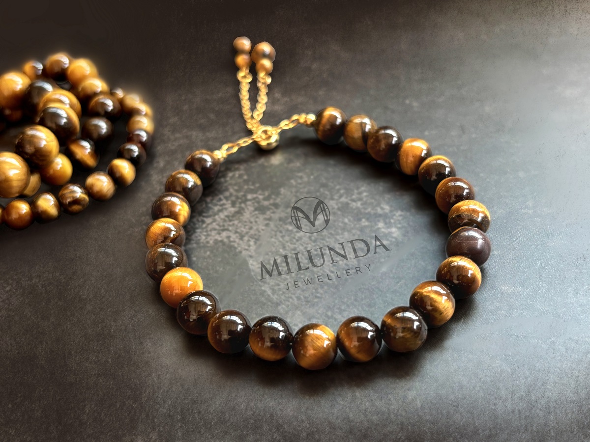 สร้อยข้อมือหินตาเสืือ Luxury bracelets