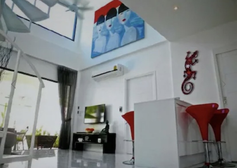 For Rent : Rawai, Contemporary Villa, 2 bedrooms 2 Bathrooms