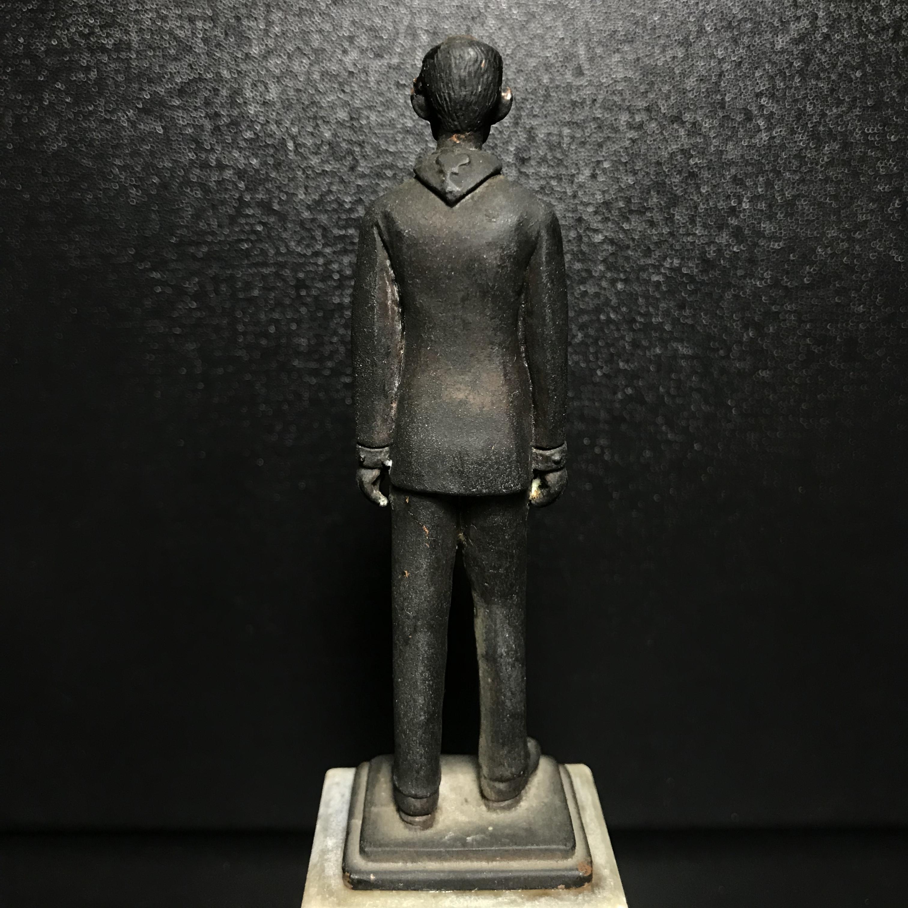 พระบรมรูปหล่อ ผู้ให้กำเนิดลูกเสือชาวบ้าน ในหลวงรัชกาลที่ 9 ทรงชุดลูกเสือชาวบ้าน ฐานหินอ่อน(หายาก)