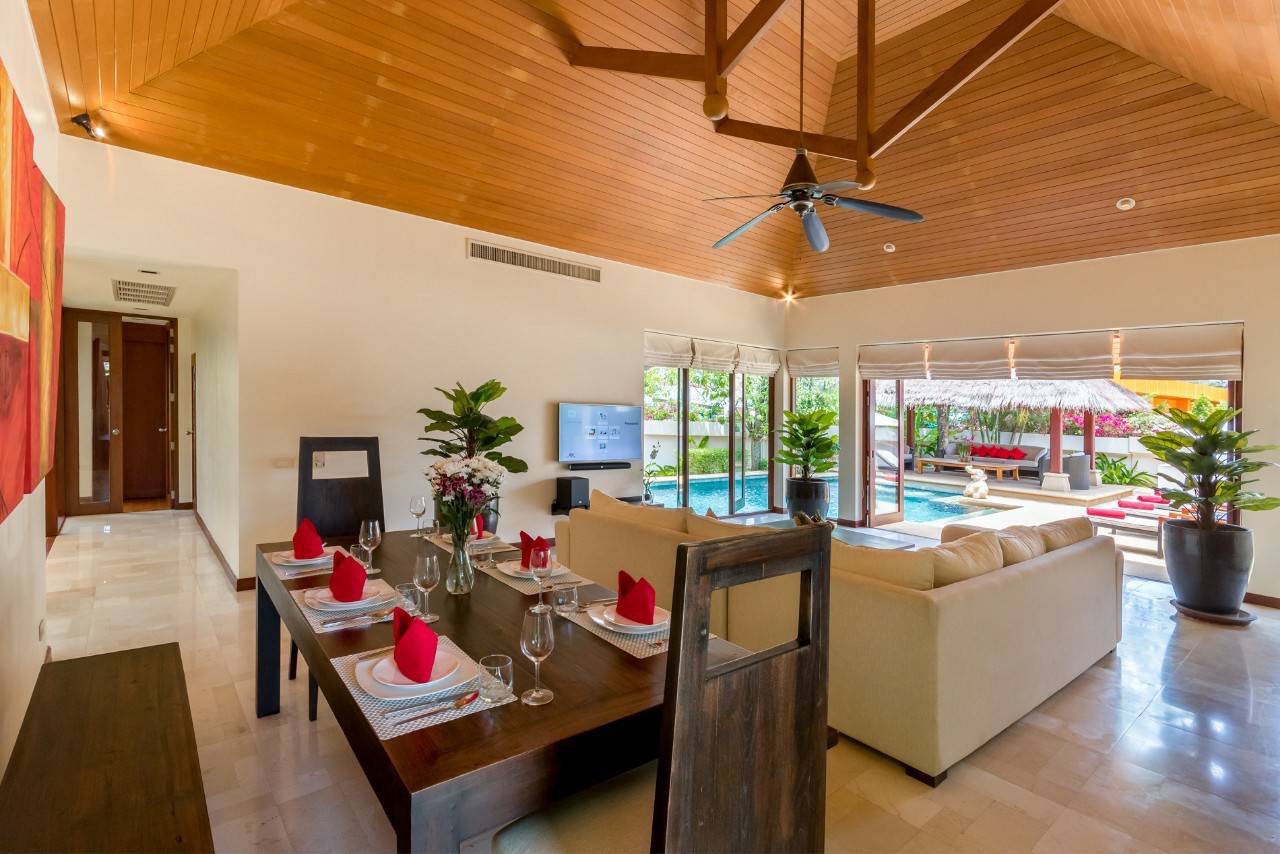 For Rent : Bangtao, Private Pool Villa, 3 Bedrooms 4 Bathrooms