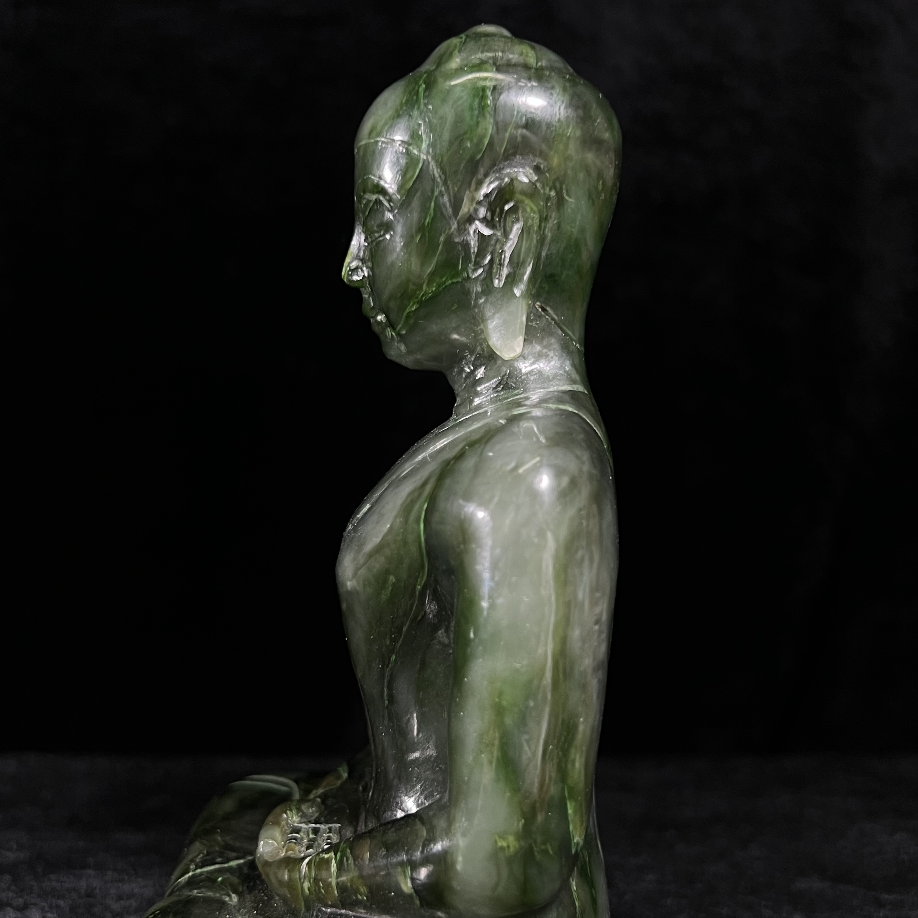 พระแก้วหยกเชียงราย ปี 2534 ที่ระลึก 90 พรรษา สมเด็จย่า (ในหลวงรัชกาลที่9เสด็จเจิมพระสุหร่ายในพิธี)1 ใน 2534 องค์