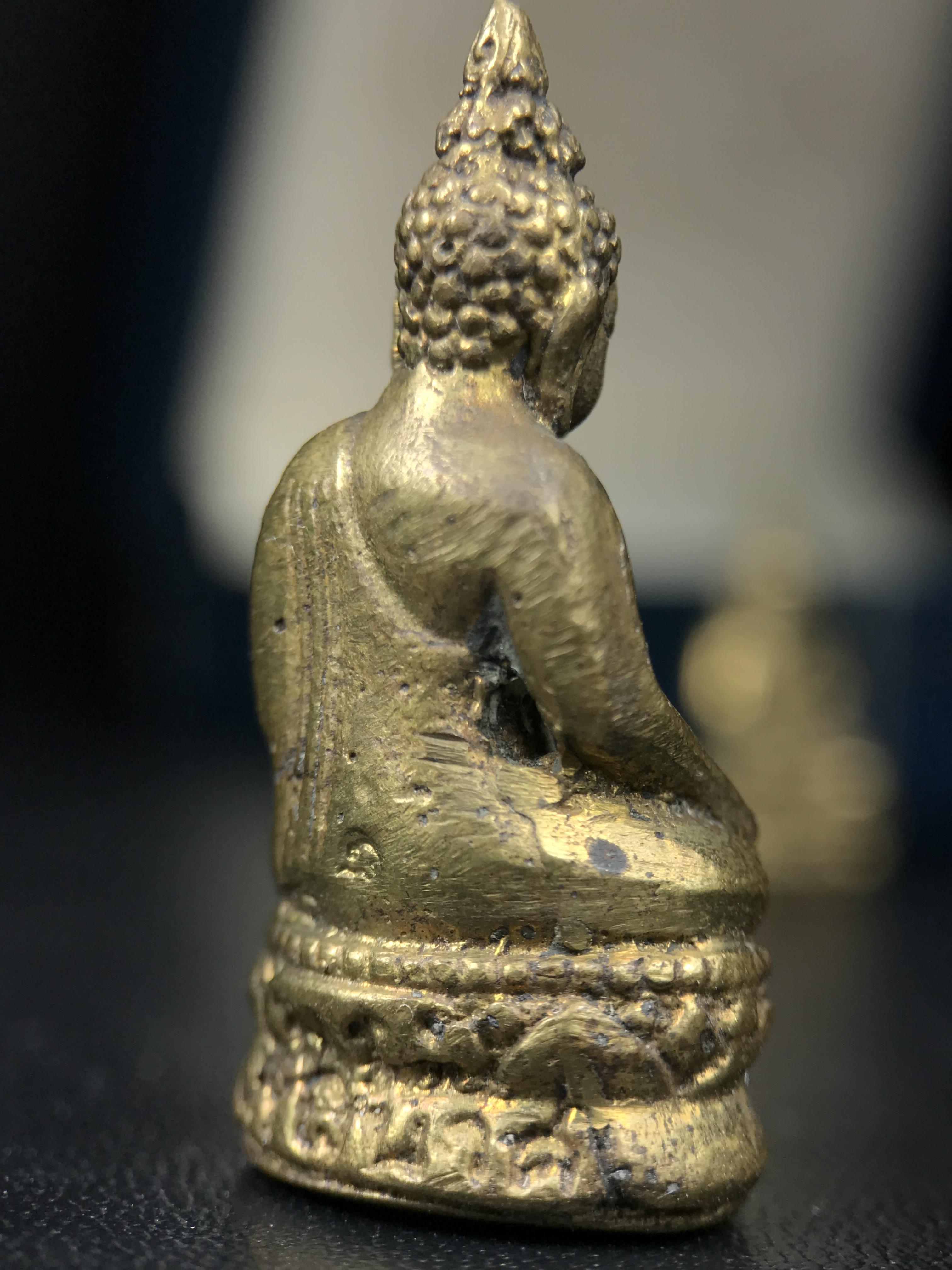 พระกริ่ง-พระชัยวัฒน์ไพรีพินาศ วัดบวรนิเวศวิหาร รุ่นผ้าป่าสิงห์บุรีปี2528(ชนวนมวลสารไพรีรุ่นแรก)(1ใน1500ชุด)สภาพสวยพร้อมกล่องบรรจุเดิมชุดกรรมการรับพระราชทานจากสมเด็จพระเทพในวโรกาสเด็จพระราชดำเนินทรงประกอบพิธีวางศิลาฤกษ์พระอุโบสถวัดตรีทศเทพวรวิหาร(หายากมาก)