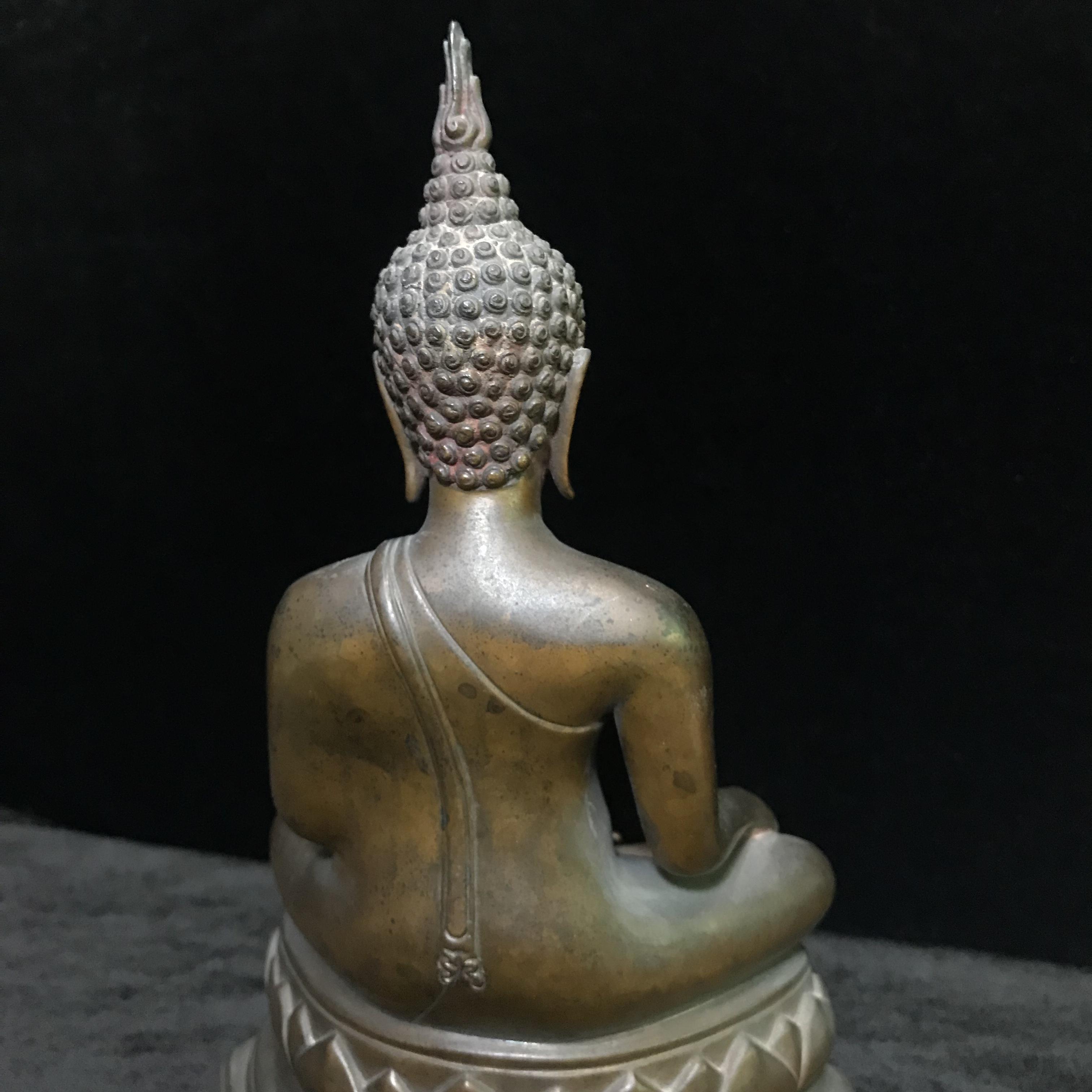 พระพุทธรูปบูชาวชิรมงกุฏ(อักษรย่อ จอุ)วัดมกุฏกษัตริยาราม ปี2511 หน้าตัก 5นิ้ว