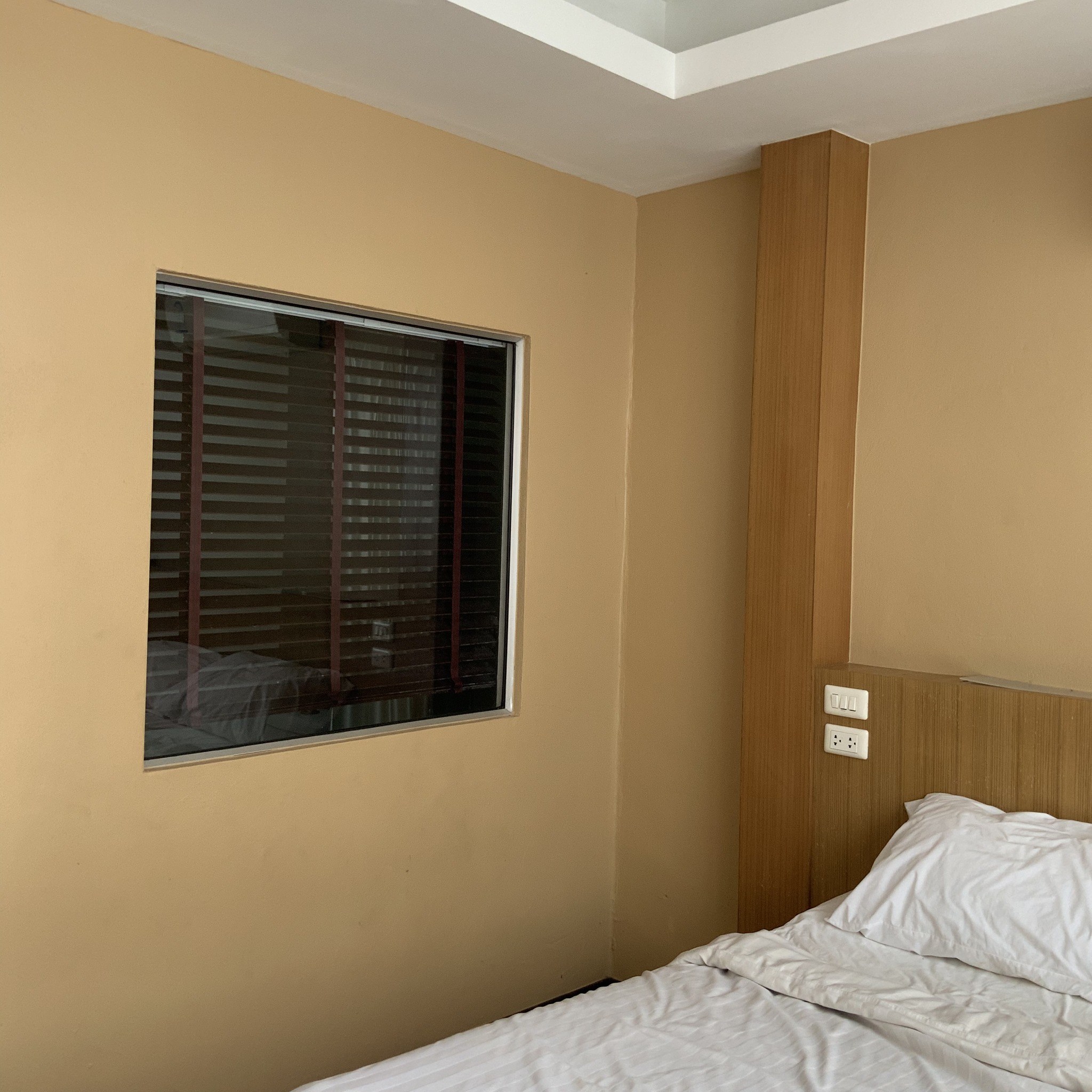 For Sale : Patong, Hotel @Bangla, 22 bedrooms, 1 restaurant, 1 office