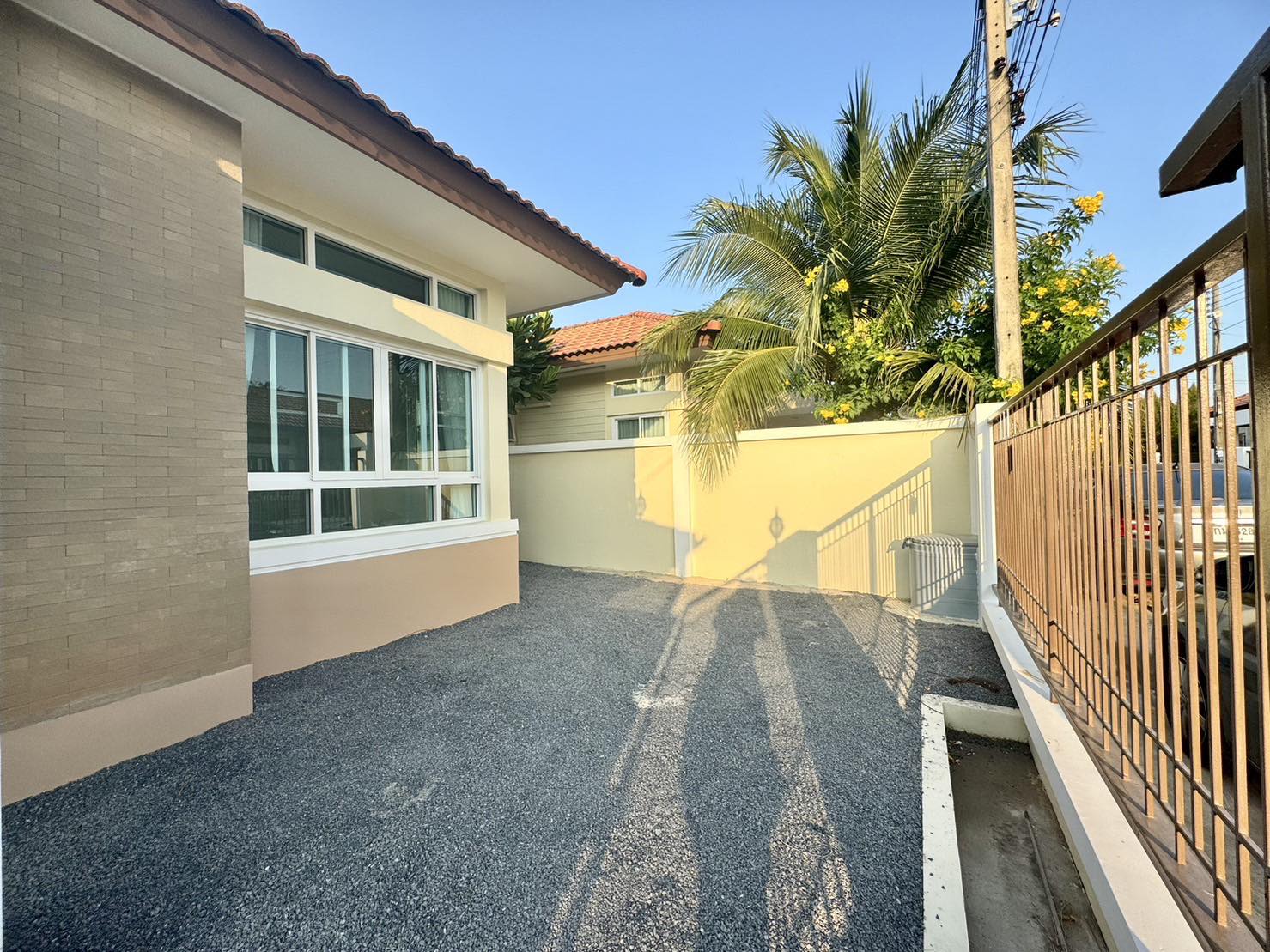 For Rent : Wichit, One-story semi-detached house, 3 bedrooms 2 bathrooms