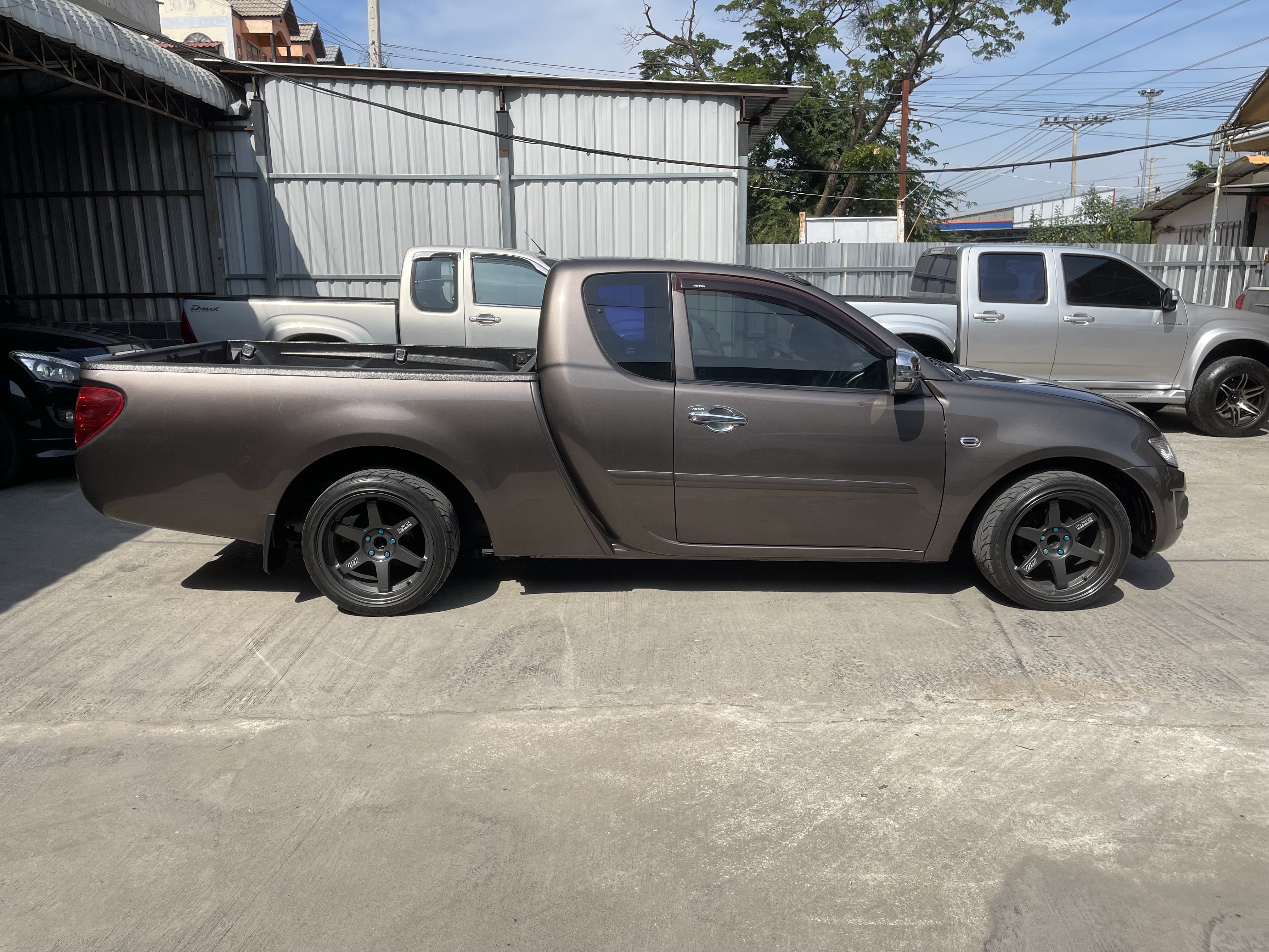 Mitsubishi Triton Cab 2.5 GLX 2014 เงิน