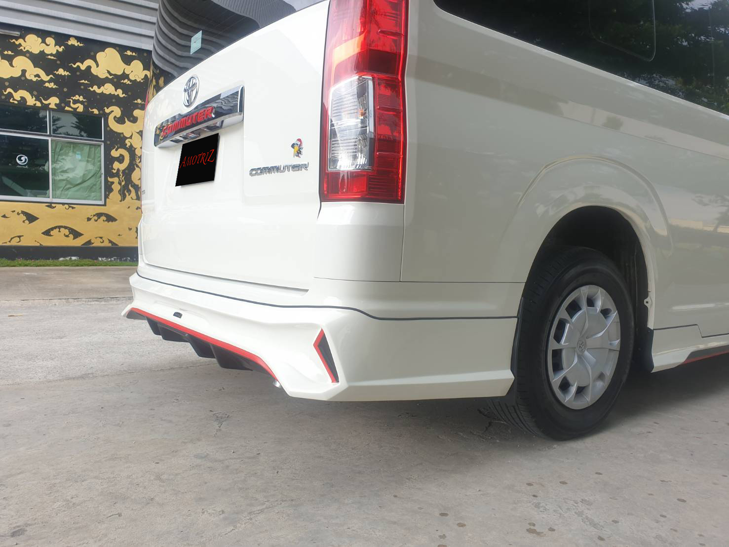 Toyota Commuter 2019 V.1 bodykits by Amoriz