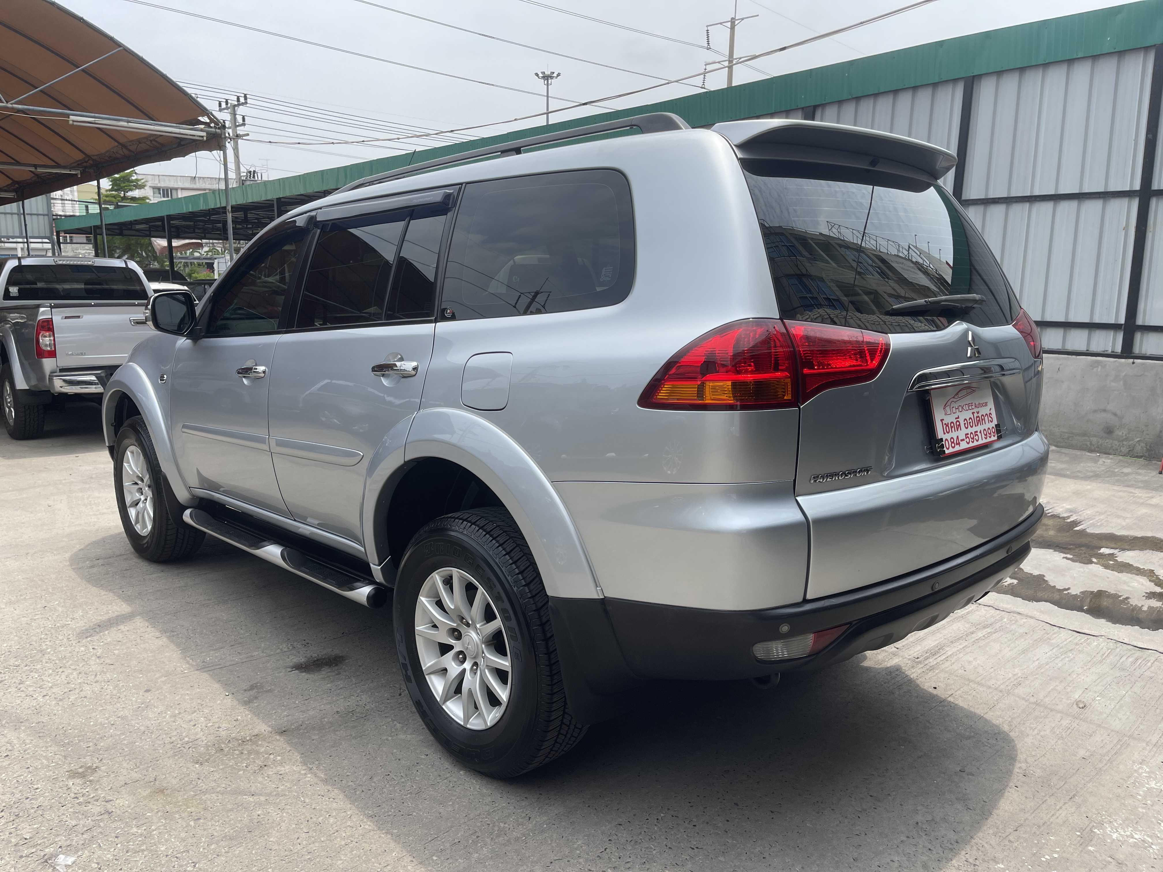 Mitsubishi Pajero Sport 2.5 GT 2WD At 2012 เงิน