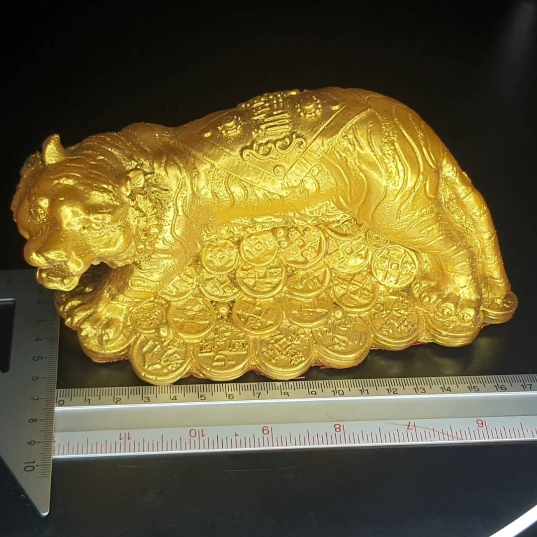 นักษัตรปีขาล เสือ เจ้าพ่อเสือ สีทอง วัสดุเครื่องราง แร่เหล็กน้ำพี้ | ของป้องกัน