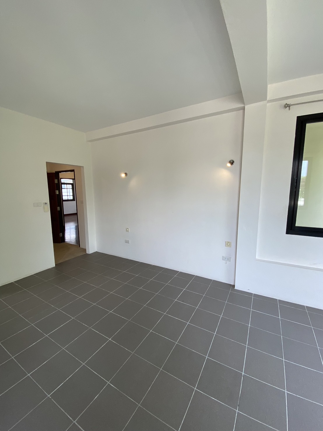 For Rent : Wichit, 2-story detached house, 4 Bedrooms 5 Bathrooms