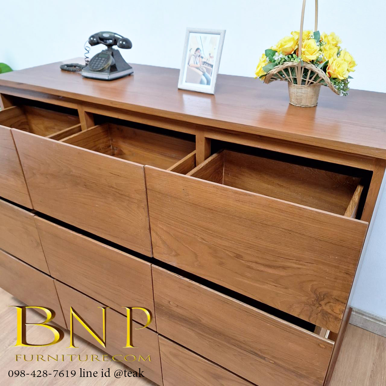 ตู้เอกสาร 9 ลิ้นชัก รุ่น โซวิลล์