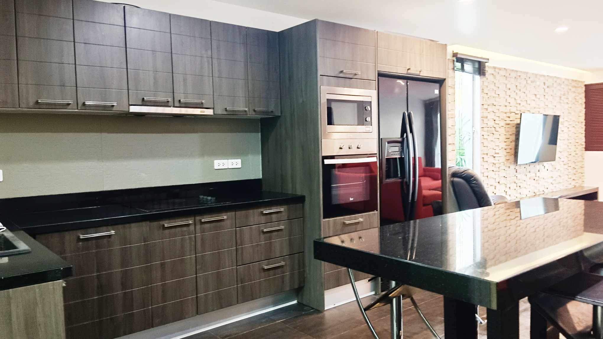 For Rent : Thalang, Townhome Modern Style , 3 bedrooms 2 bathrooms