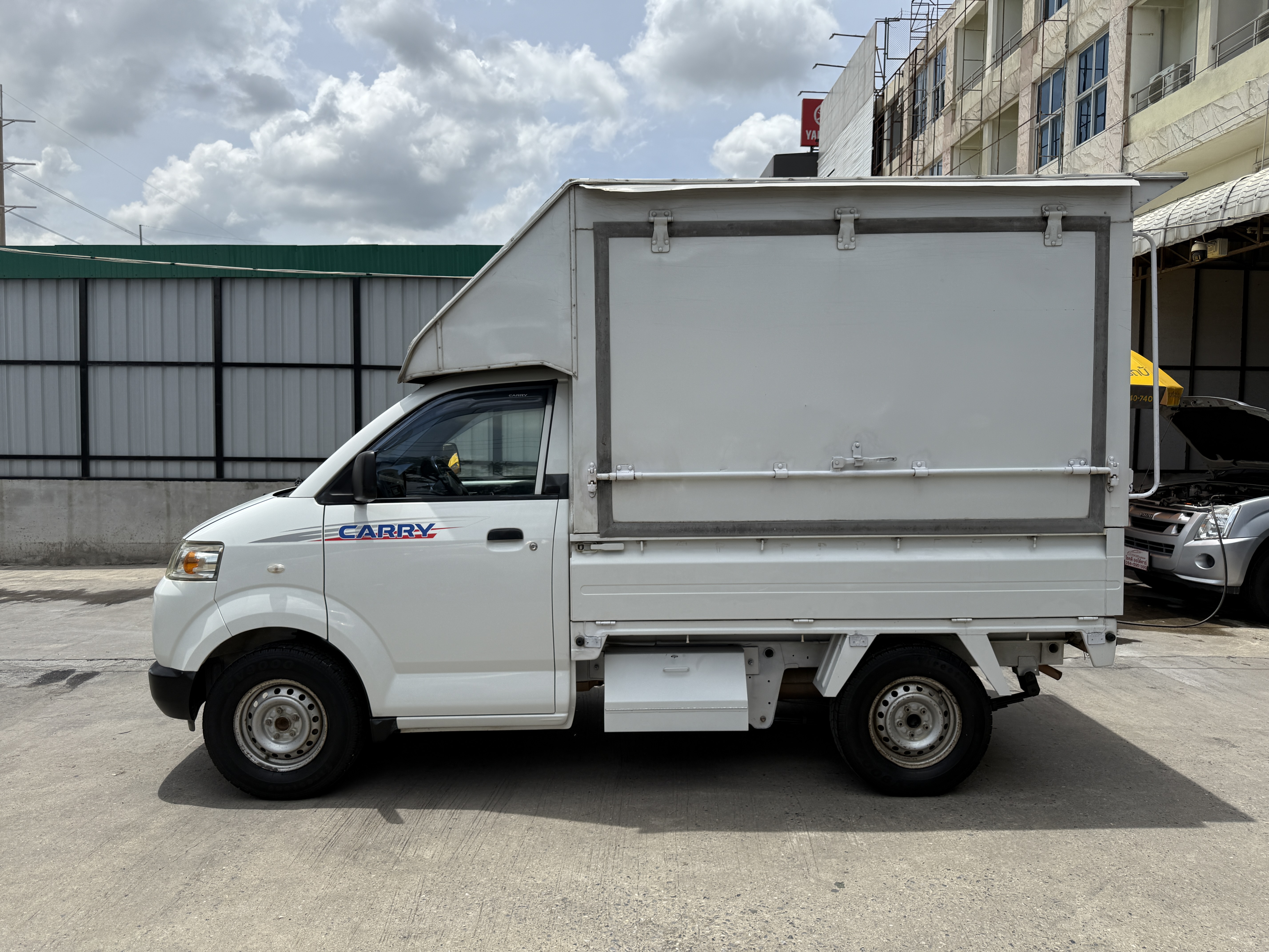 Suzuki Carry 1.6 2015 ขาว