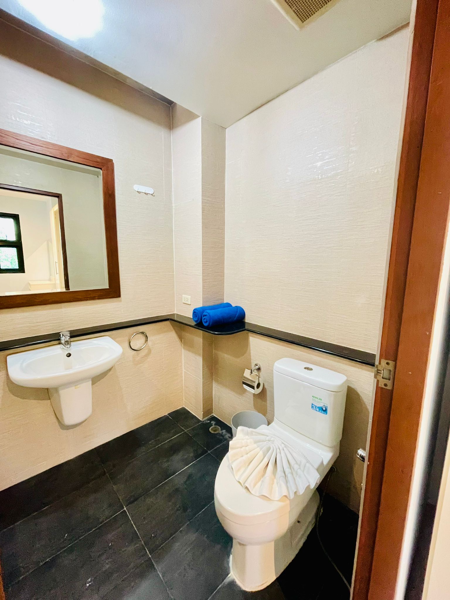 For Rent : Kata, 2-Storey Twin House, 3 bedrooms 3 bathrooms