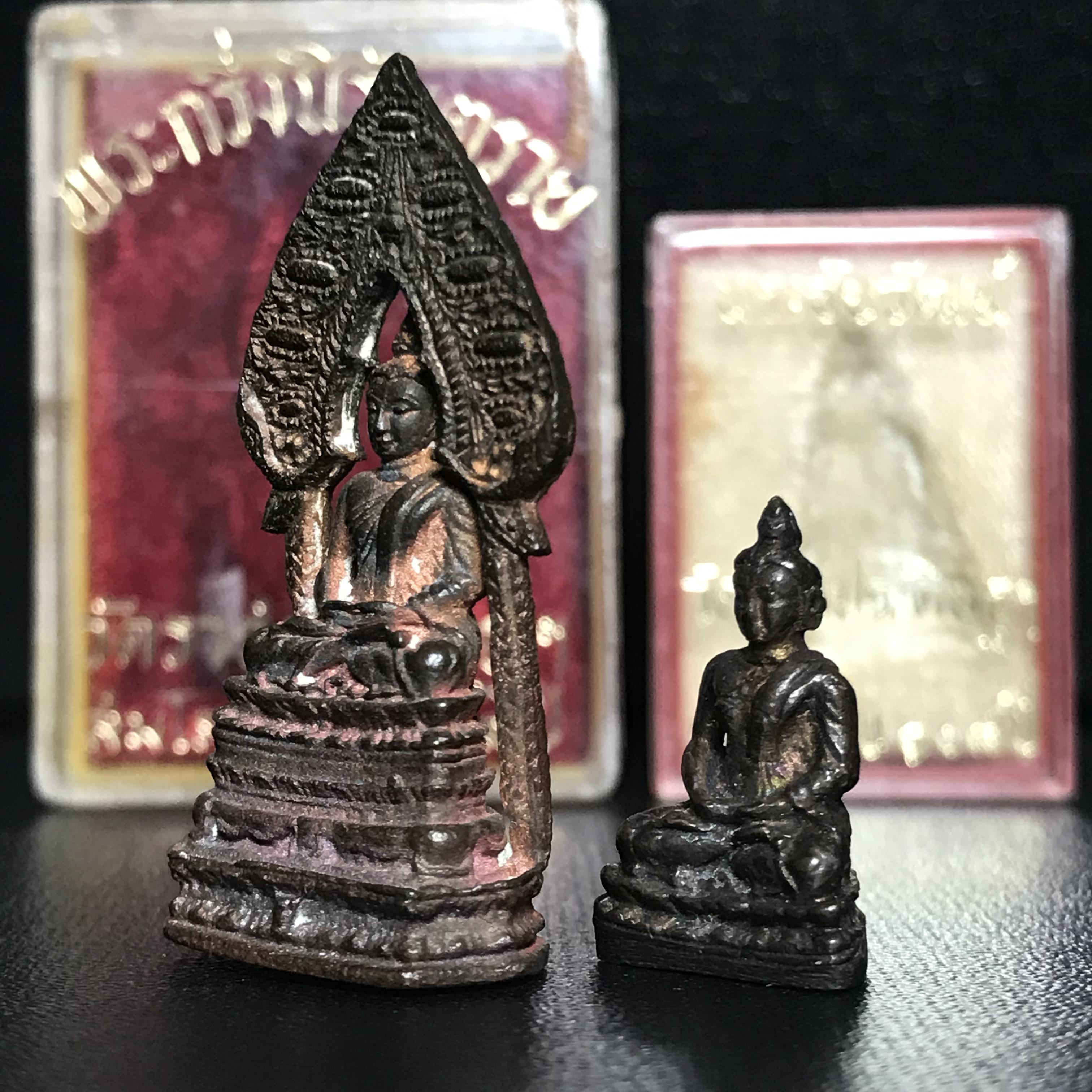 พระกริ่ง-พระชัยวัฒน์นิรันตราย สมโภชครบ108ปี วัดราชประดิษฐ์ ปี2515(ในหลวง ร.9 เสด็จเททอง)(1ใน999 องค์)