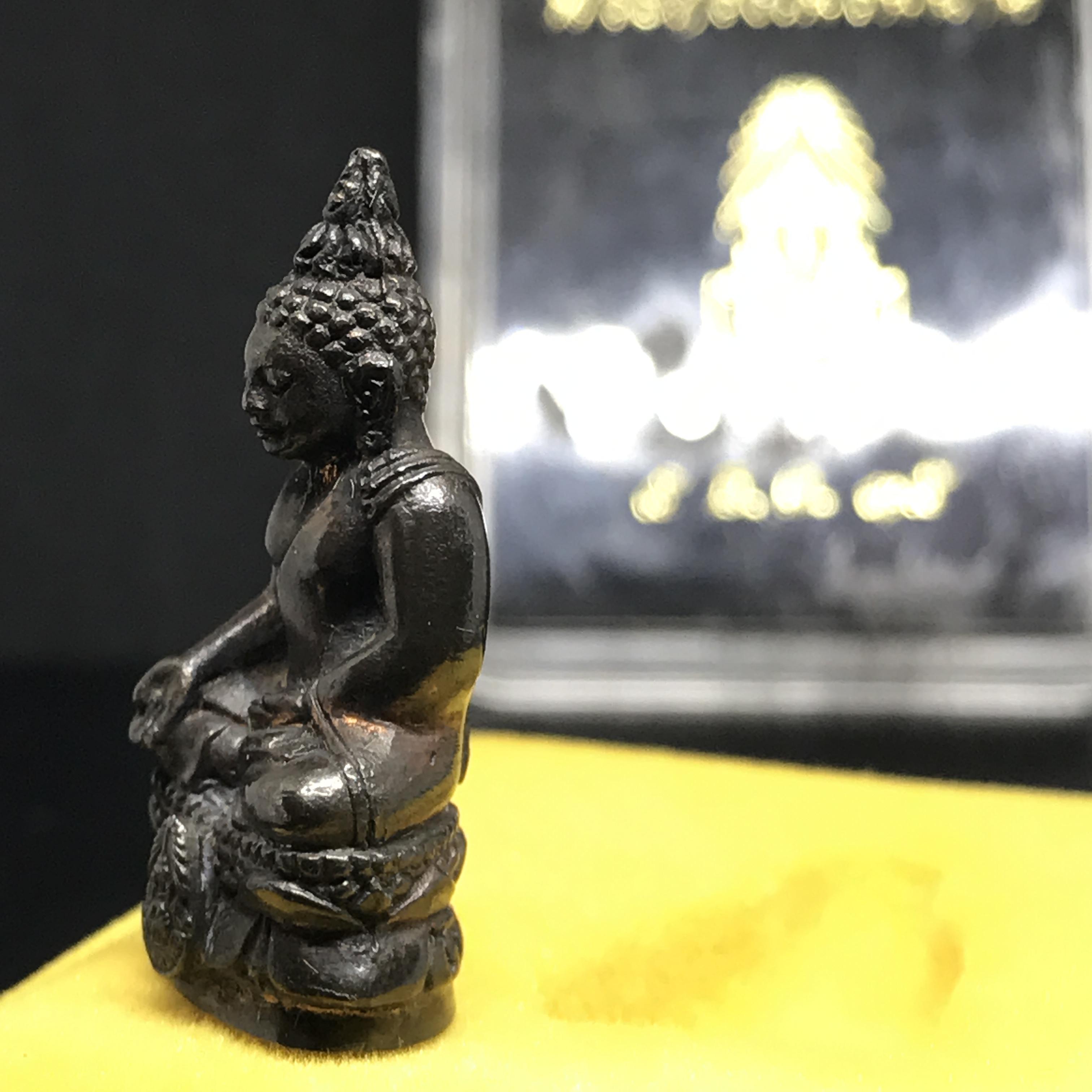 พระกริ่งไพรีพินาศ รุ่น ภปร. ราชวิทยาลัย ปี2535 เนื้อนวโลหะ