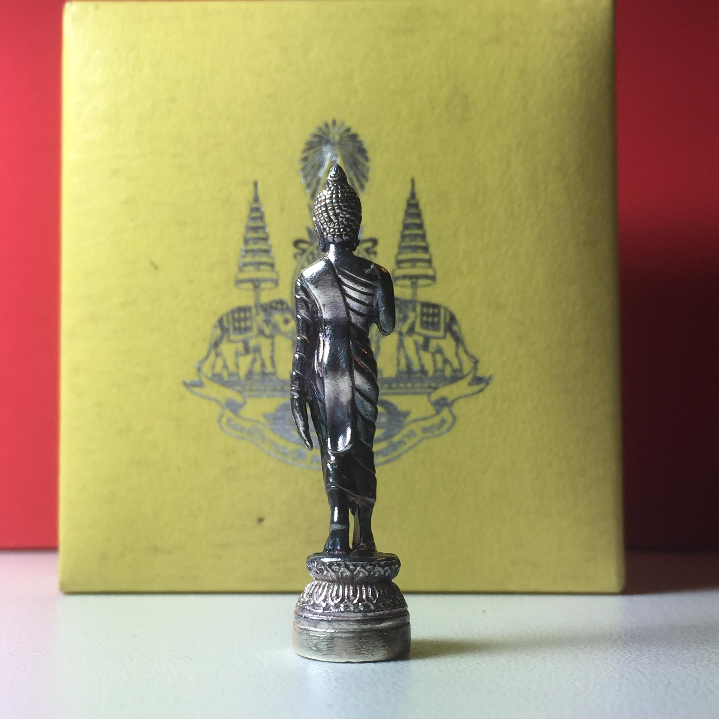 พระพุทธอภัยมงคลสมังคี ลอยองค์เนื้อเงิน ตราสัญลักษณ์ครองราช50ปี