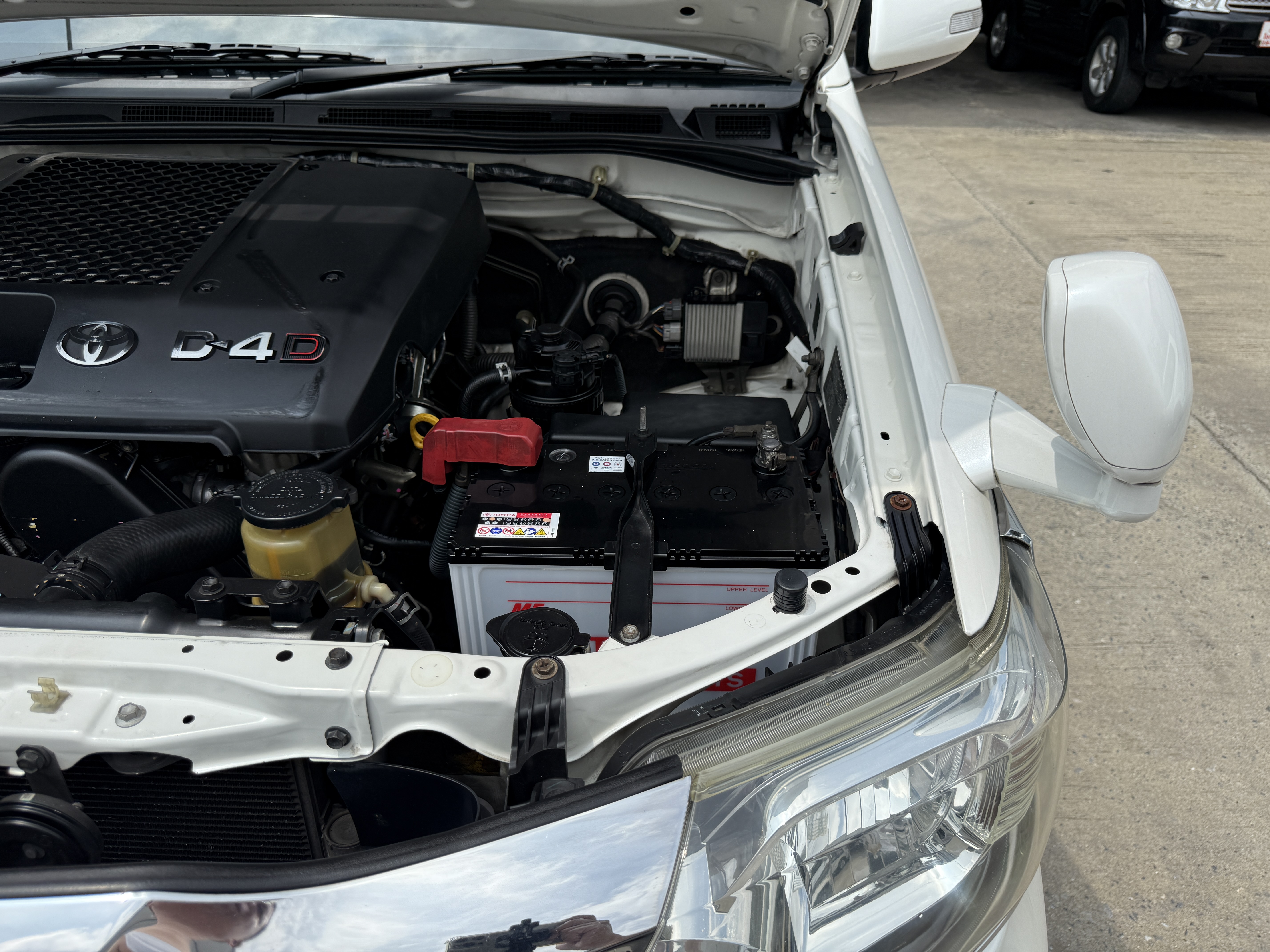 Toyota Fortuner Champ 3.0 V Navi 4WD At 2013 ขาวมุก