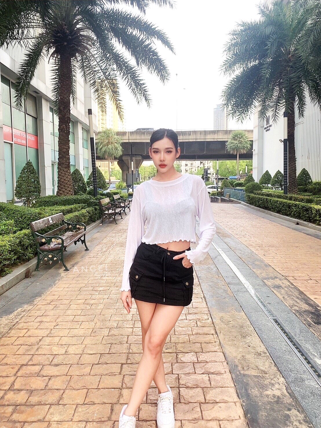 ครอปหยักแขนยาว