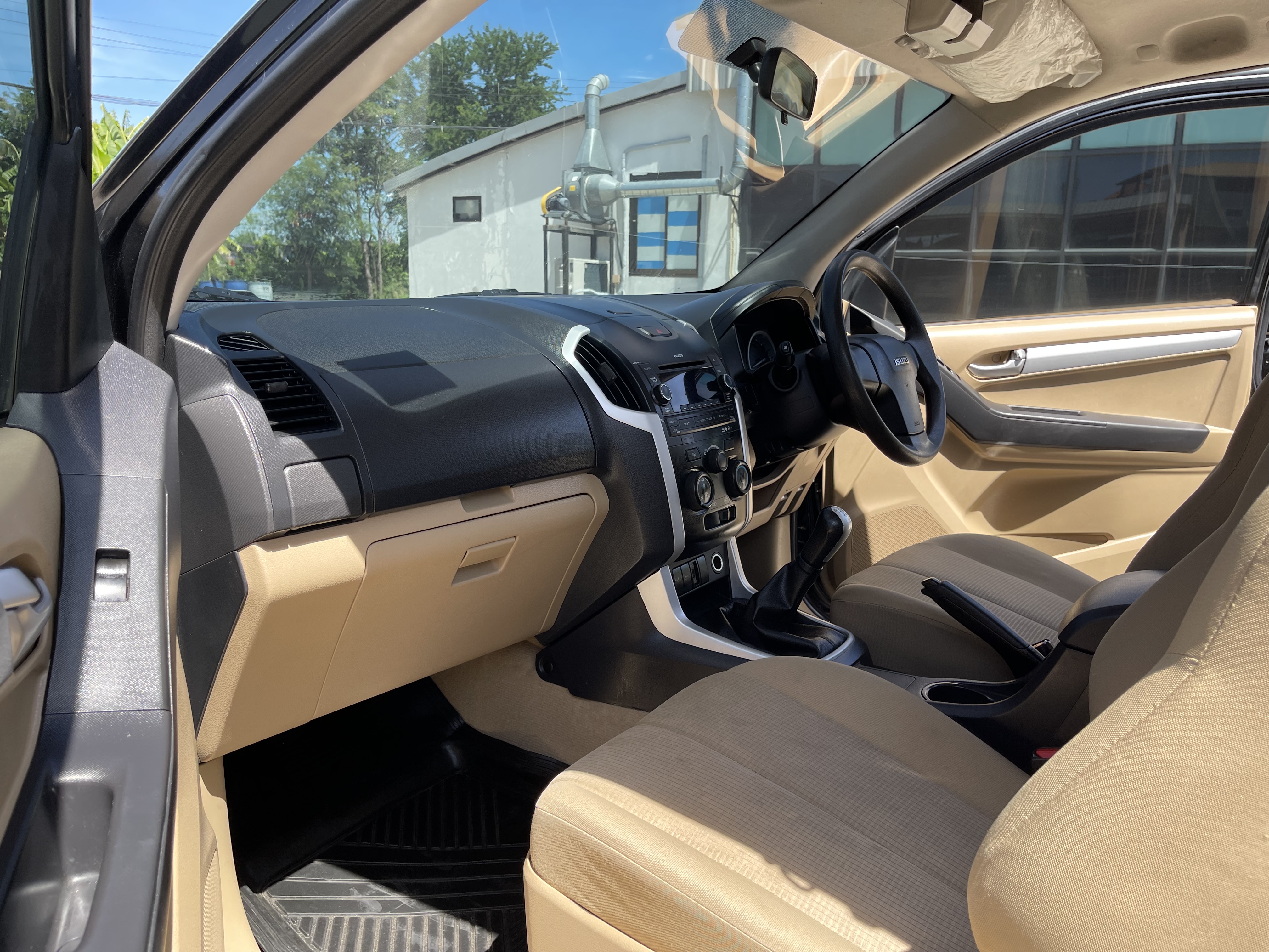 Isuzu Dmax All New Cab 1.9 L 2017 ดำ