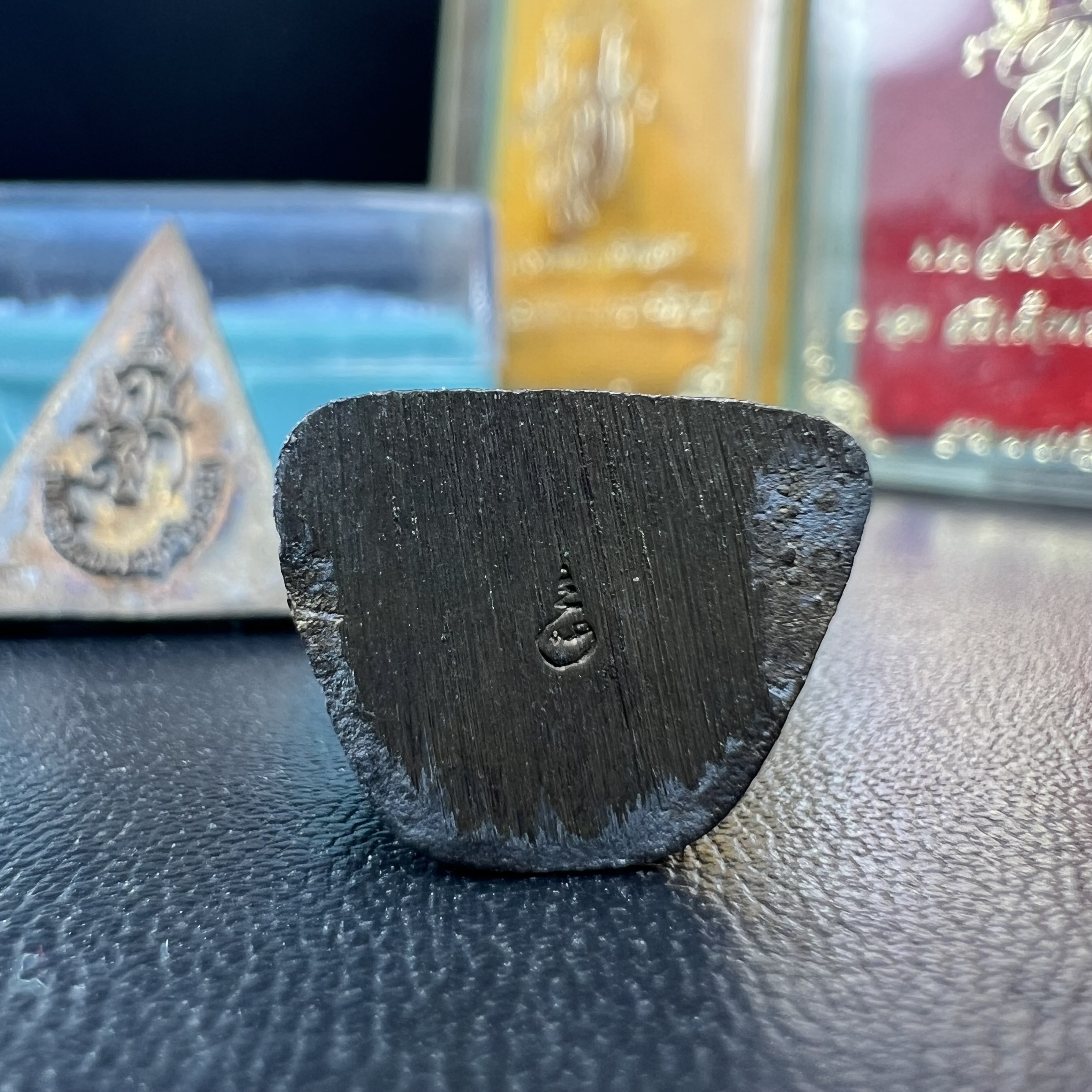 สมเด็จนางพญาจิตรลดา สก. พิมพ์ใหญ่และพิมพ์เล็ก + สมเด็จพระสังกัจจายน์ สก. ครบชุดเนื้อนวโลหะ(รวม 3 องค์) เฉลิมพระชนมพรรษา 5 รอบ สมเด็จพระบรมราชินีนาถ ปี 2535 จัดสร้างโดย สำนักนายกรัฐมนตรี (พิธีปลุกเสกใหญ่ 3 วาระ)(ในหลวง ร.๙ และพระราชินี เสด็จในพิธี)