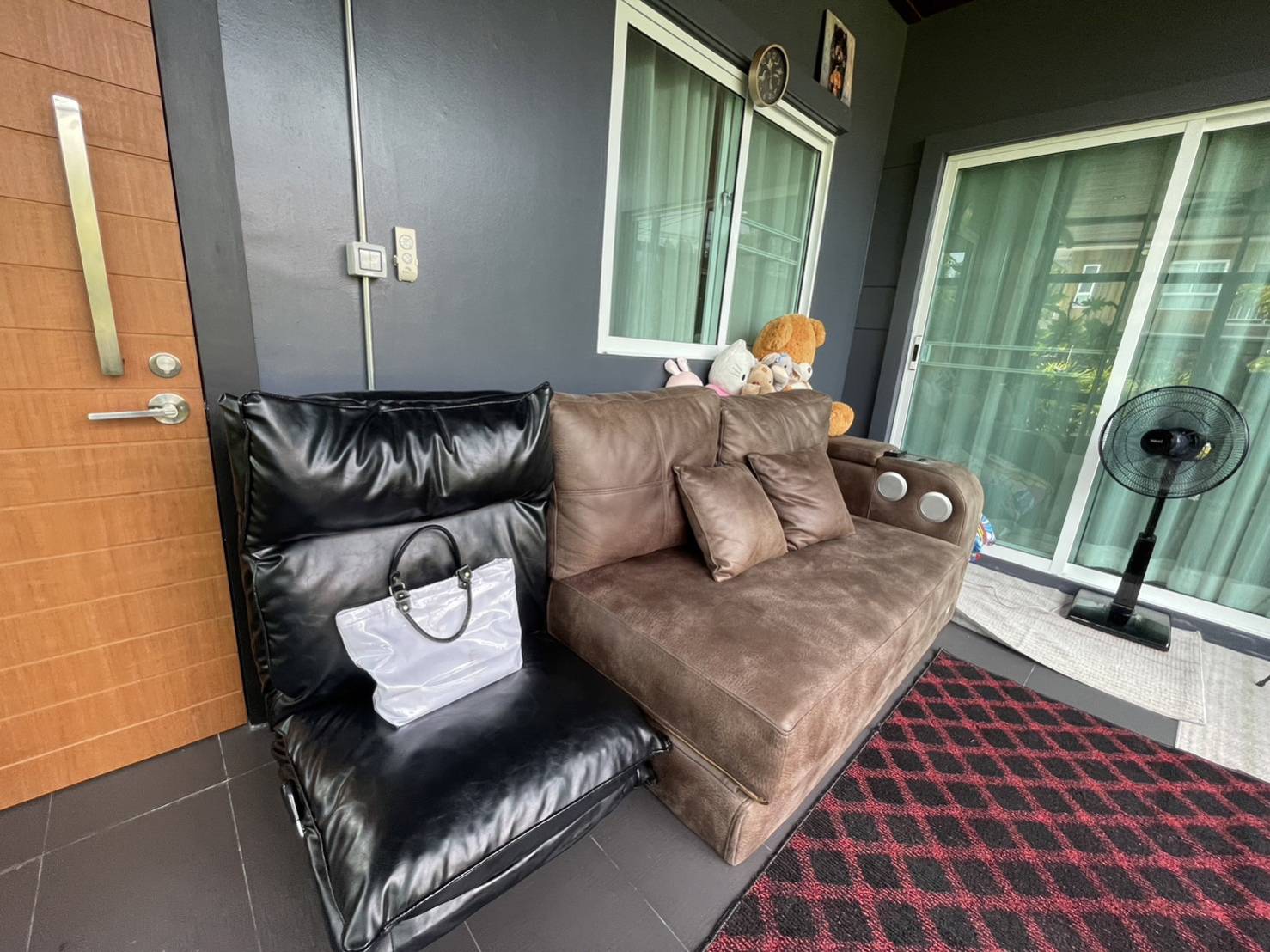 For Rent : Kohkaew, 2-story detached house, 4 Bedrooms 3 Bathrooms