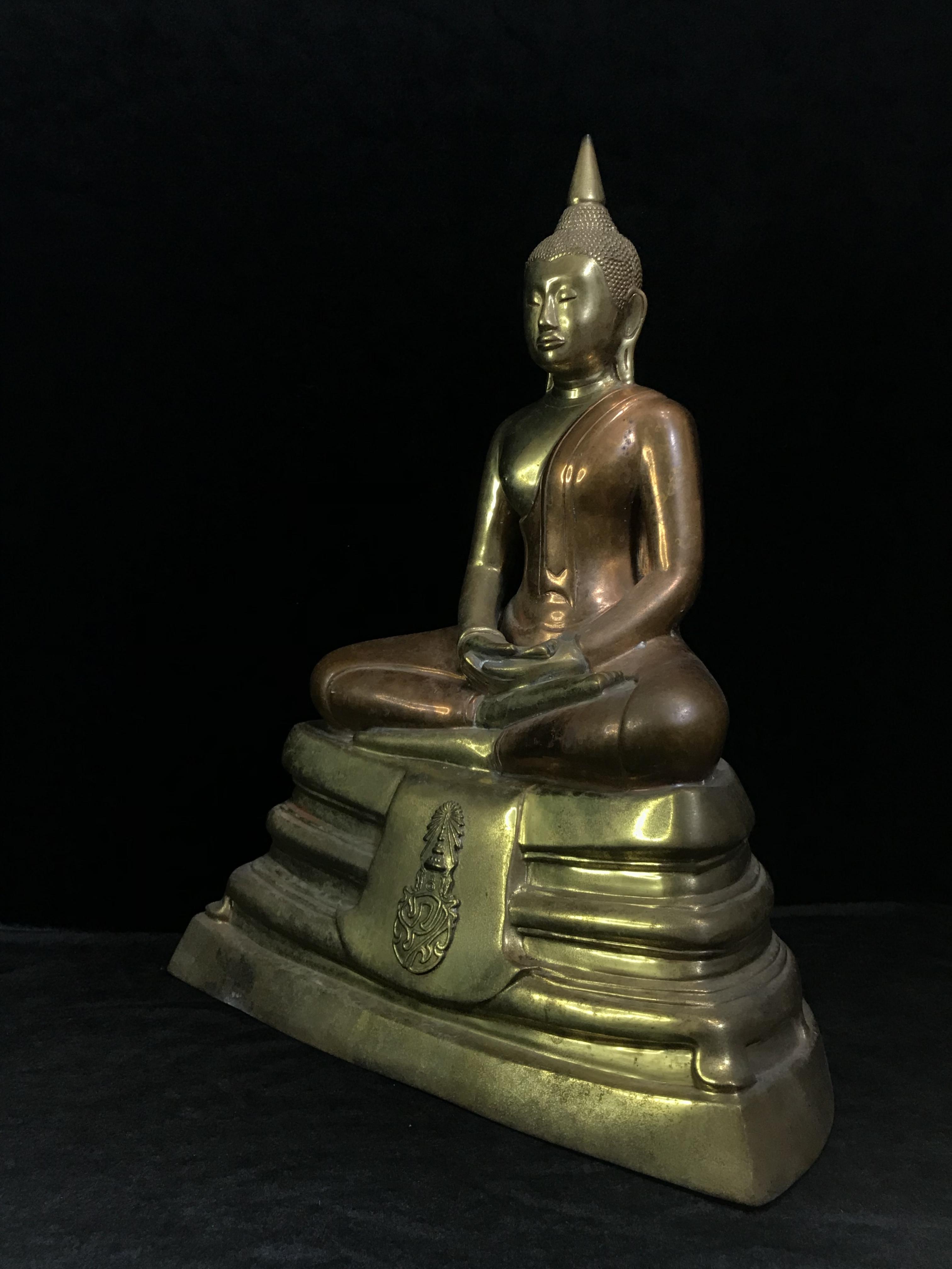 พระบูชาพระพุทธโสธร ภปร. รุ่นย้อนยุค ปี2539 กาญจนาภิเษกครองราชสมบัติครบ 50ปี หน้าตัก9นิ้ว เนื้อสามกษัตริย์ หมายเลข01344