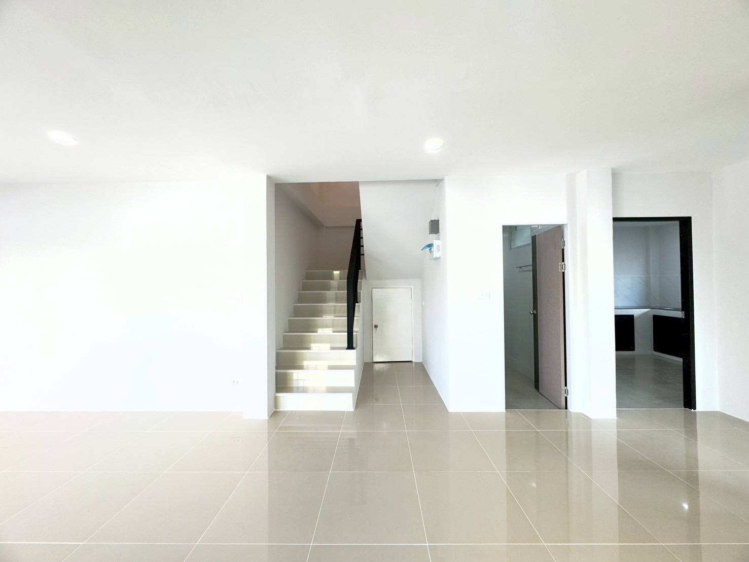 For Sales : Phuket City, 2-story semi-detached house, Muji style, 3 Bedrooms, 2 Bathrooms