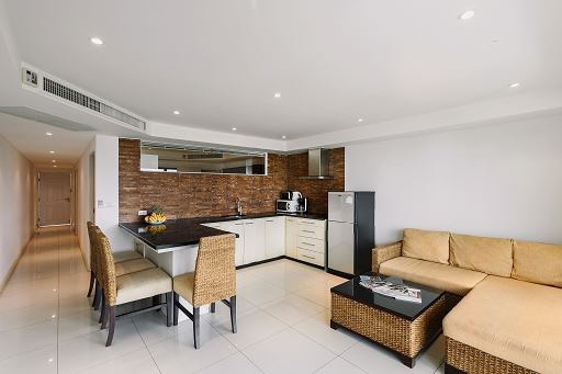 For Rent : Kata View Condo Apartment, 2 Bedrooms 2 Bathrooms