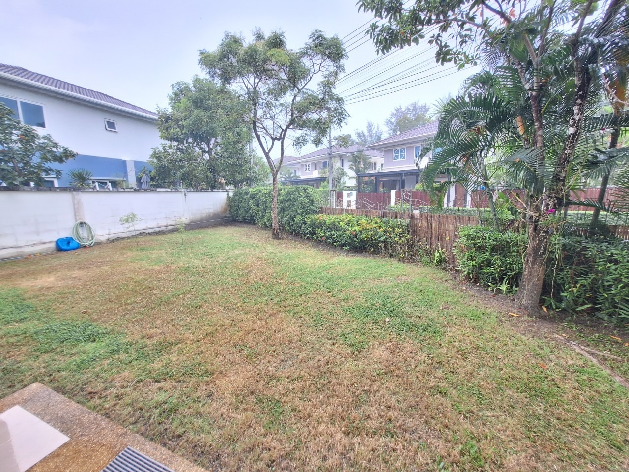 For Rent : Kohkaew, 2-story detached house, 4 Bedrooms 3 Bathrooms