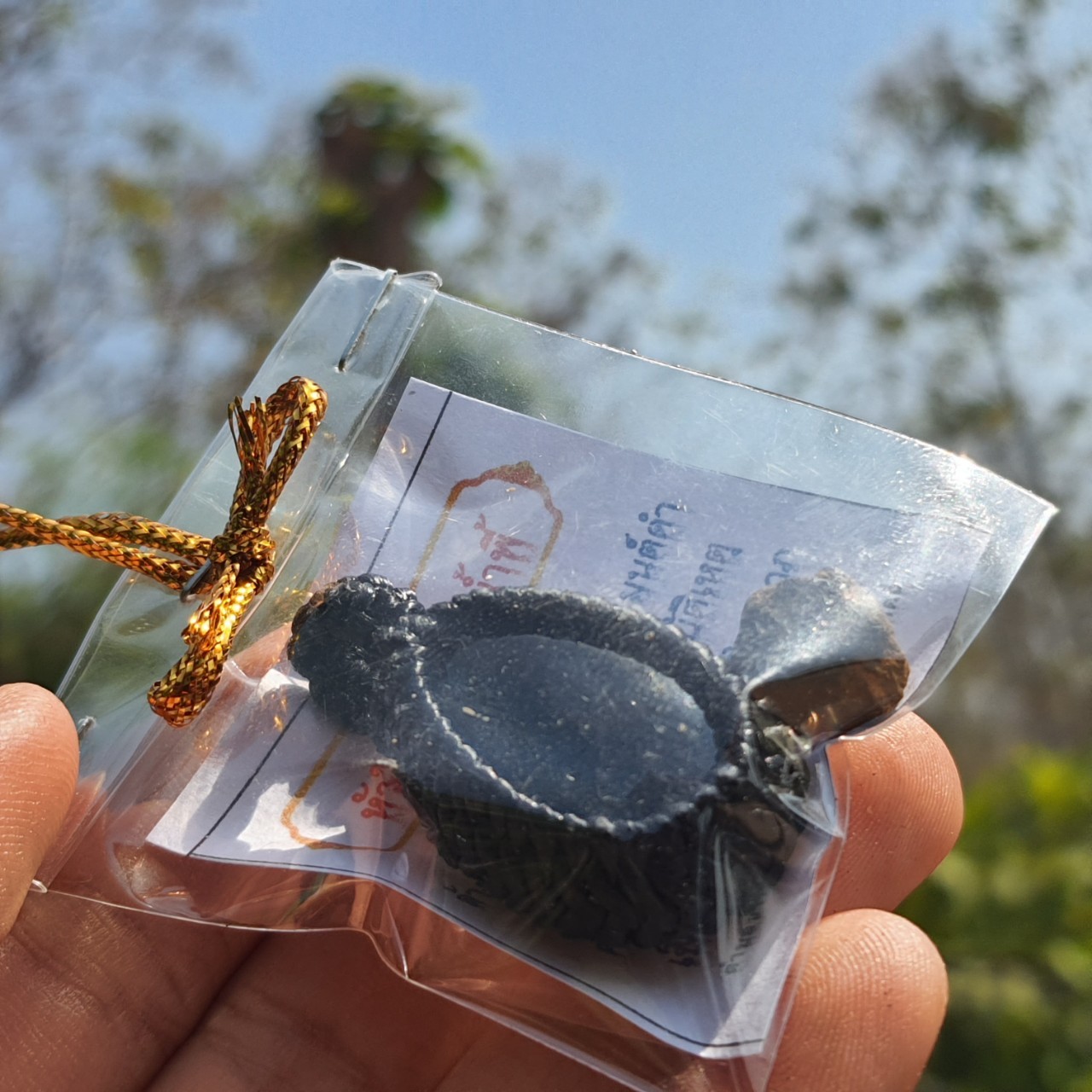 ของชำร่วย ชุดของชำร่วย จี้ไหลน้ำพี้ ไหลน้ำพี้ ไหลดำ ไหลเขียว ไหลน้ำพี้สีดำ ไหลน้ำพี้สีเขียว แร่เหล็กน้ำพี้ ของที่ระลึก ของชำร่วยงานแต่งงาน