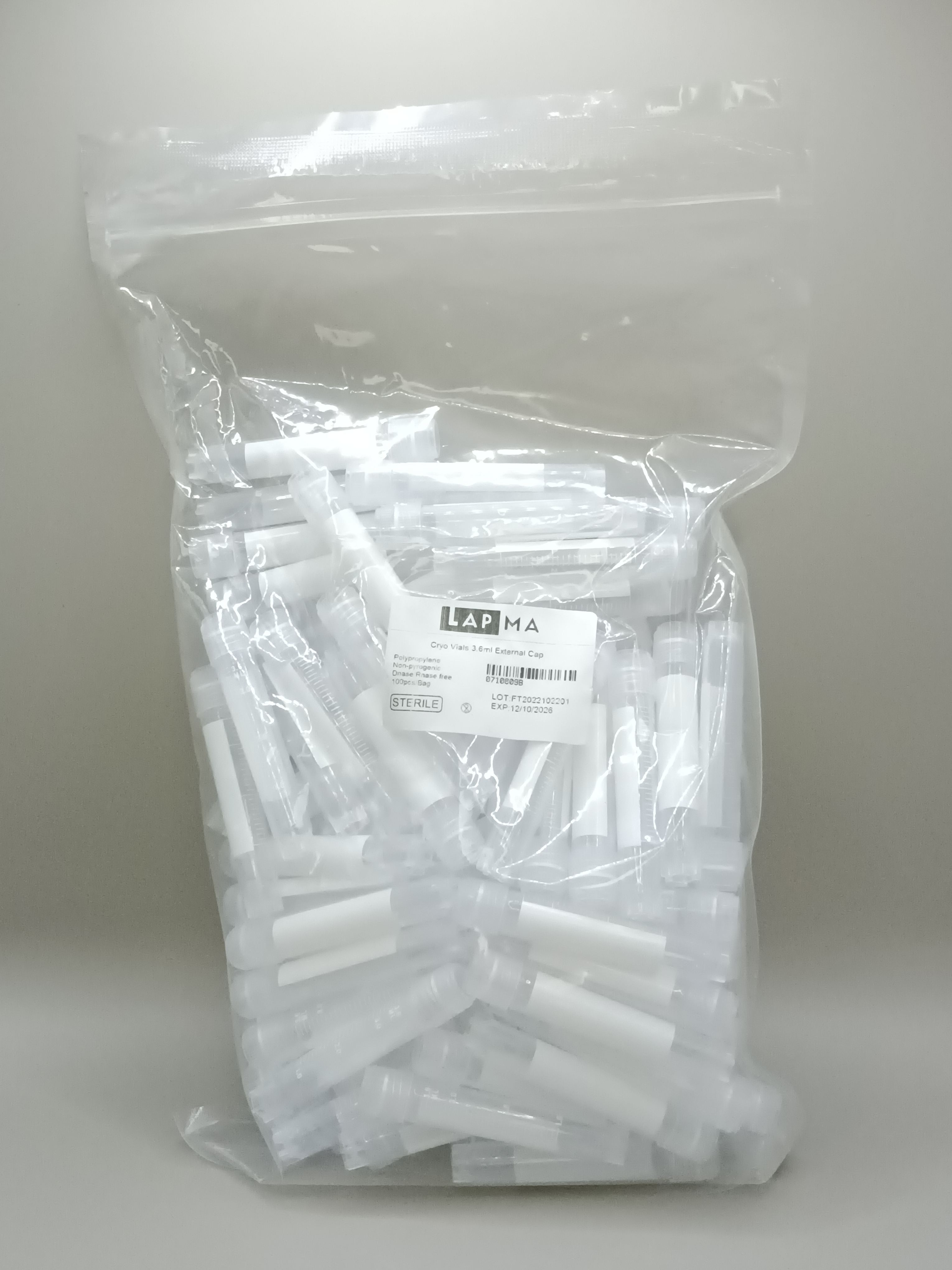 Cryotube Screw cap 2 ml , 3.6 ml , 5 ml ,( Free-standing ) , steriled ,Can Frozen - 196 ํC, หลอดเก็บตัวอย่างฝาเกลียว มีสเกล, แช่แข็งได้ -196 องศา ( ขายส่งยกลัง)