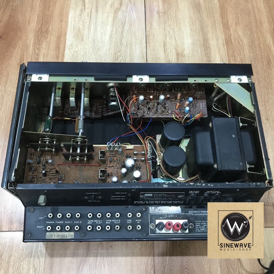 Integrated Amp ยี่ห้อ Sansui รุ่น AU-6600 (Made in Japan)