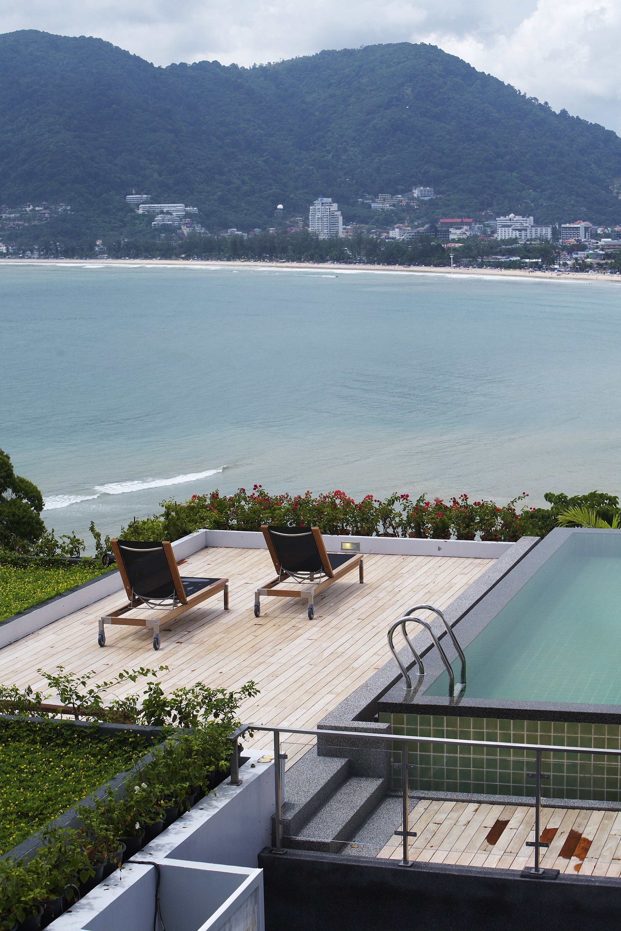 For Rent : Patong Seaview Villa, 4 bedrooms 5 bathrooms, Seaview