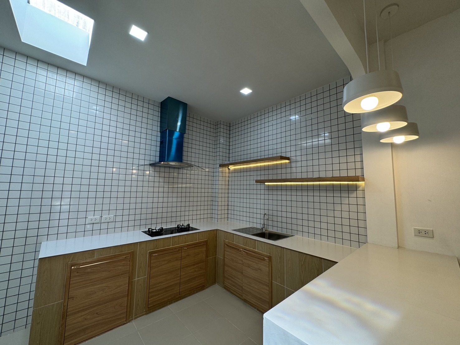 For Sales : Chalong, Townhouse behind HomePro Chalong, 2 bedrooms 2 bathrooms