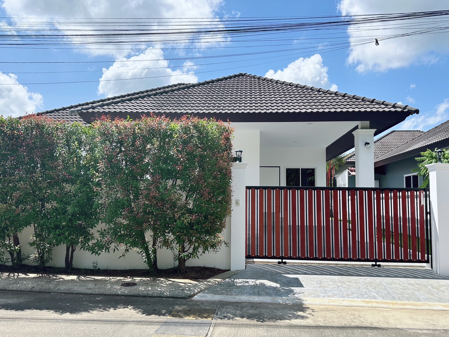 For Sale : PaKhlok, Single house with swimming pool, 3 bedrooms, 2 bathrooms.