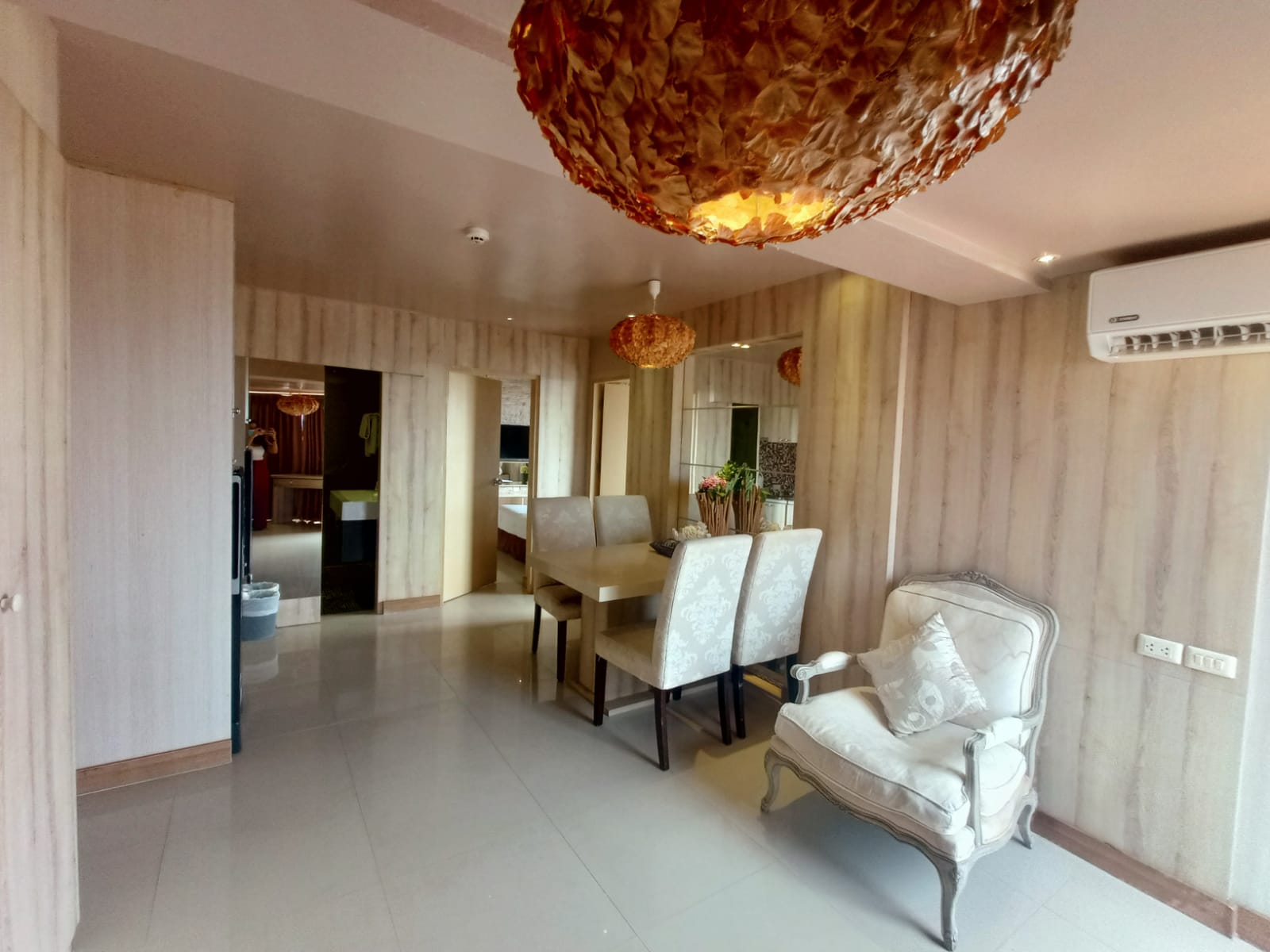 For Rent : Patong, Seaview Condo, 2 Bedroom 2 Bathroom