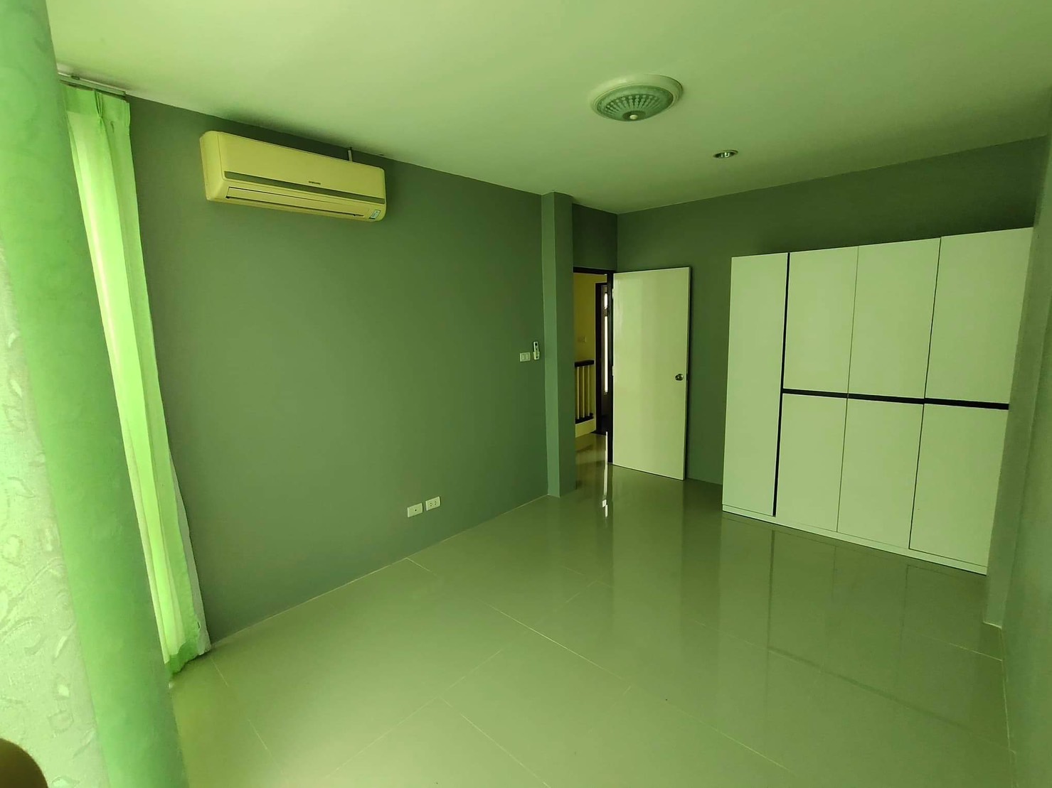 For Rent : Kohkaew, Town home @Chaofa garden home, 3 Bedroom 2 Bathroom